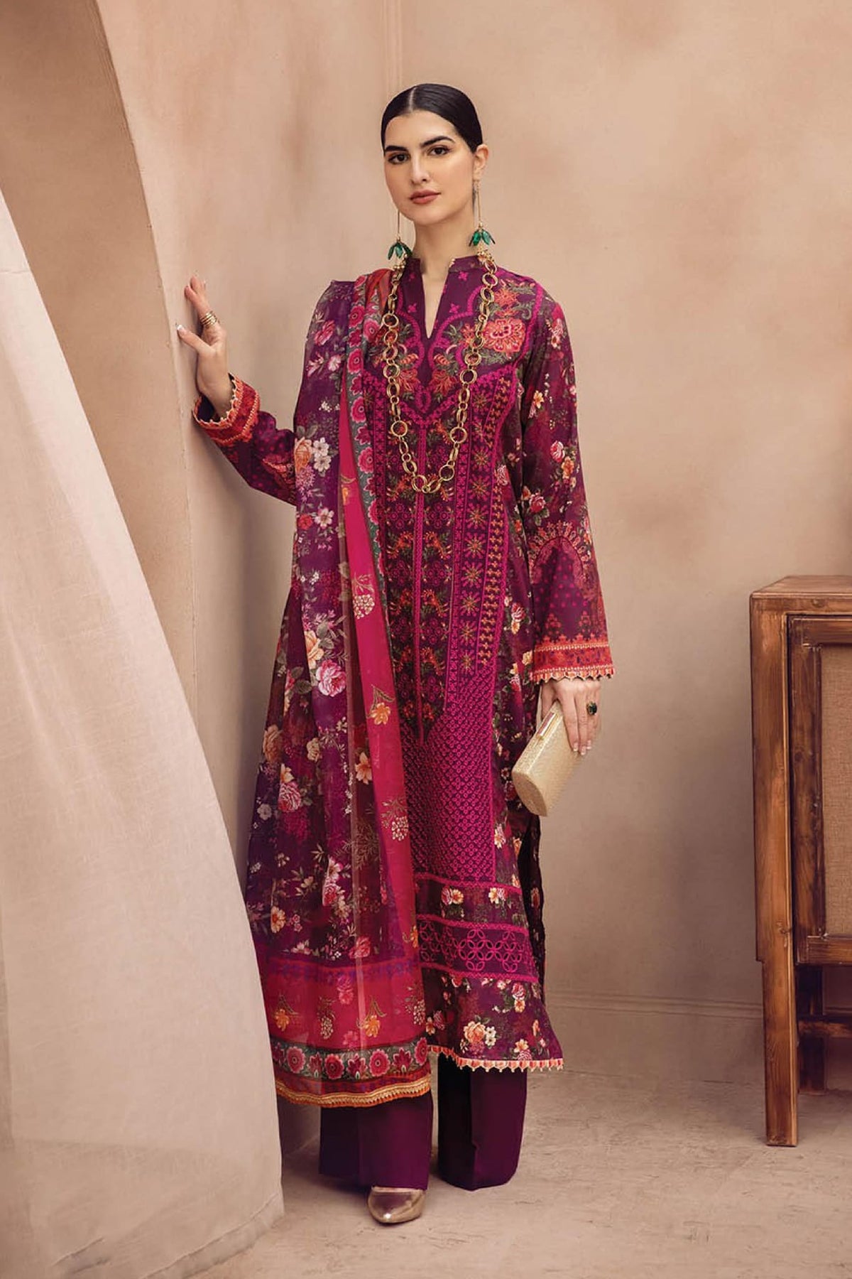 Raj Bari Unstitched 3 Piece Chikankari Collection'2023-RC-04-A
