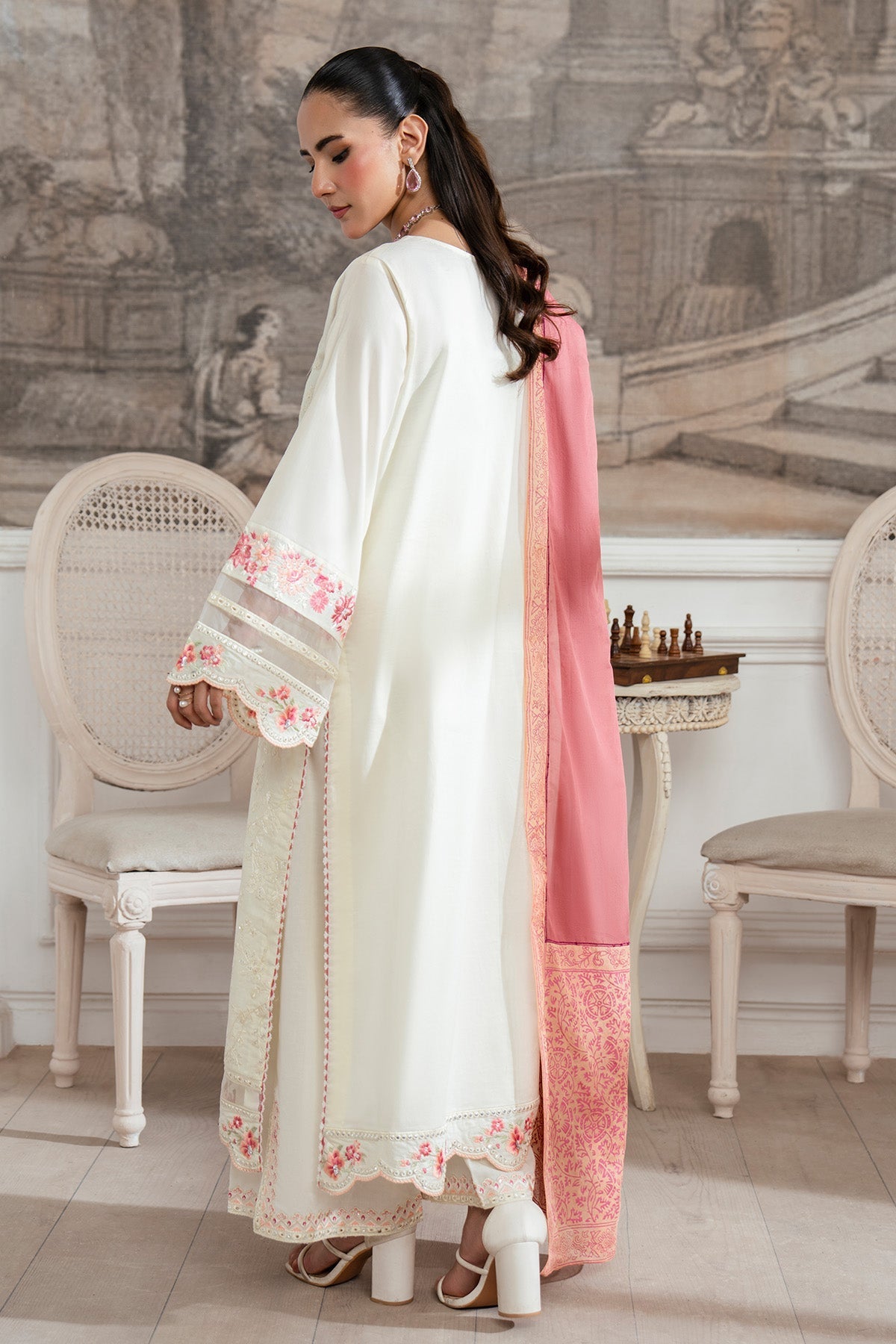Kianna Pret By Imrozia Serene Stitched Summer Lawn Collection'2025-SP-81 Waverly