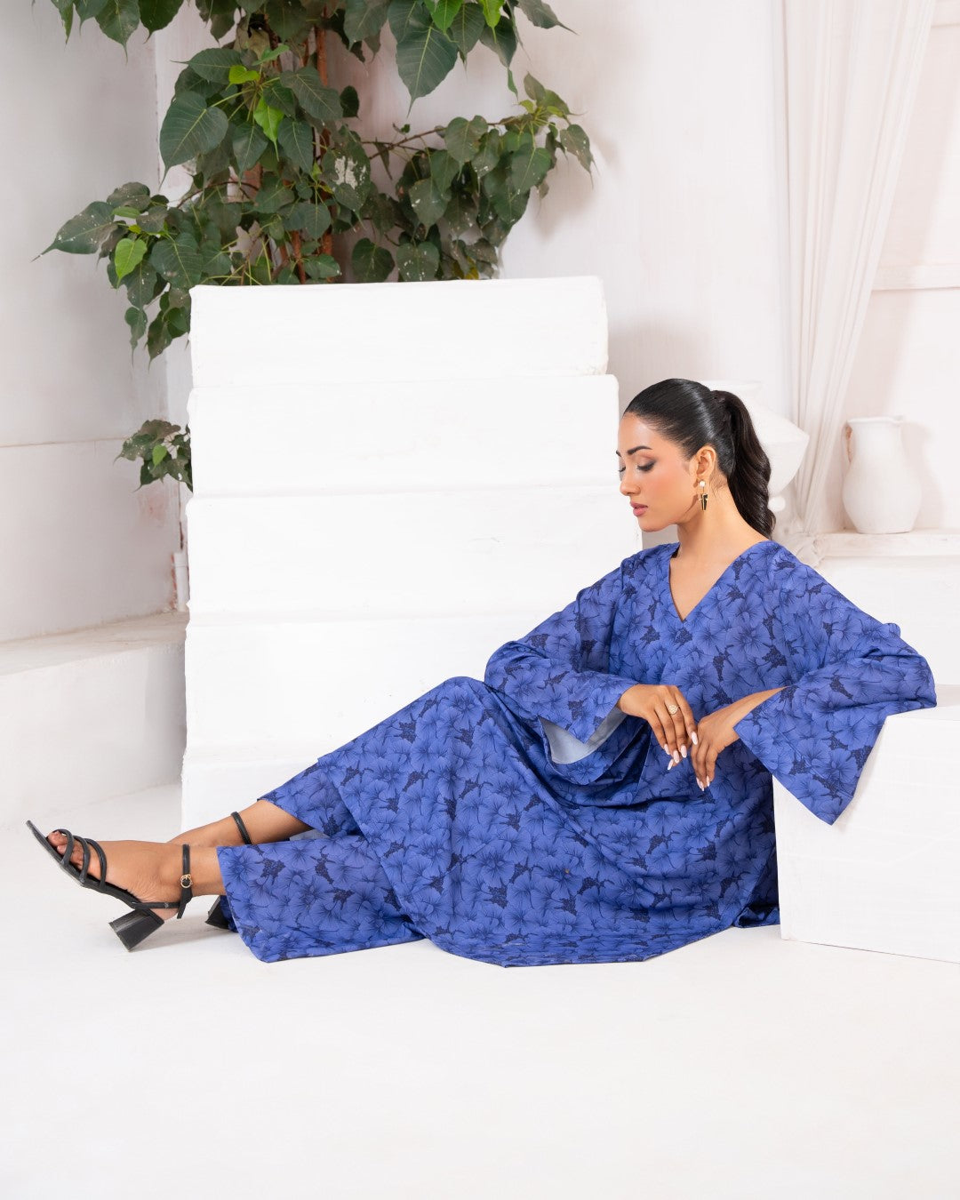 Ayla Studio Stitched PRINTED ESSENTIAL CO-ORD - Midnight Lilies