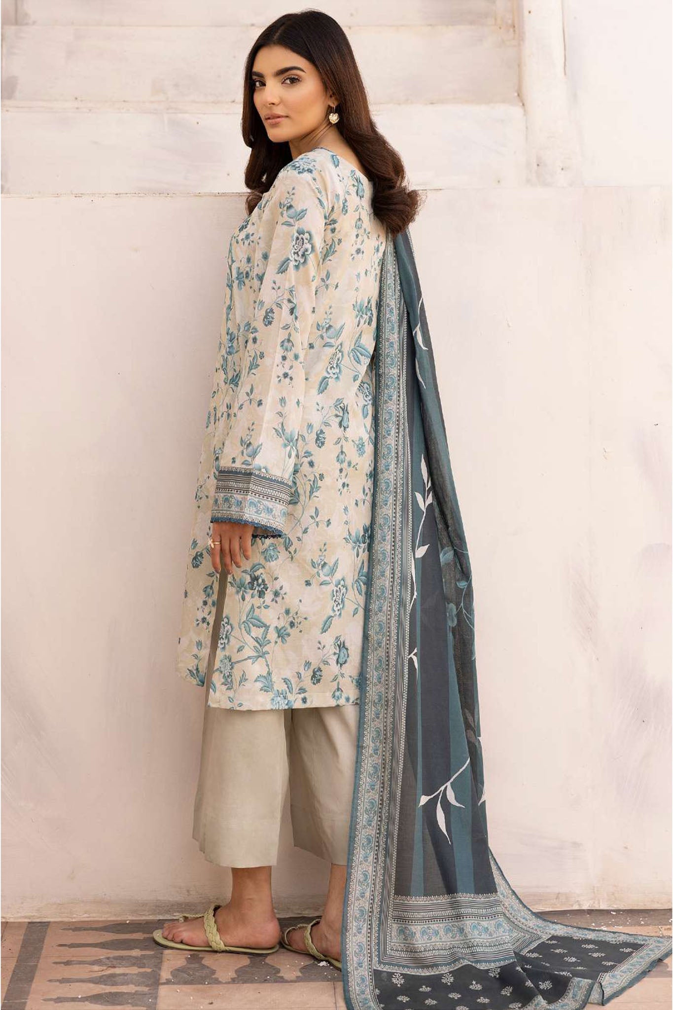 Rang By Motifz Unstitched 3 Piece Printed Lawn Collection'2025-5506-Beyza
