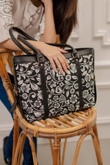 Fineur Strap  Canvas Tote Bag Black Floral