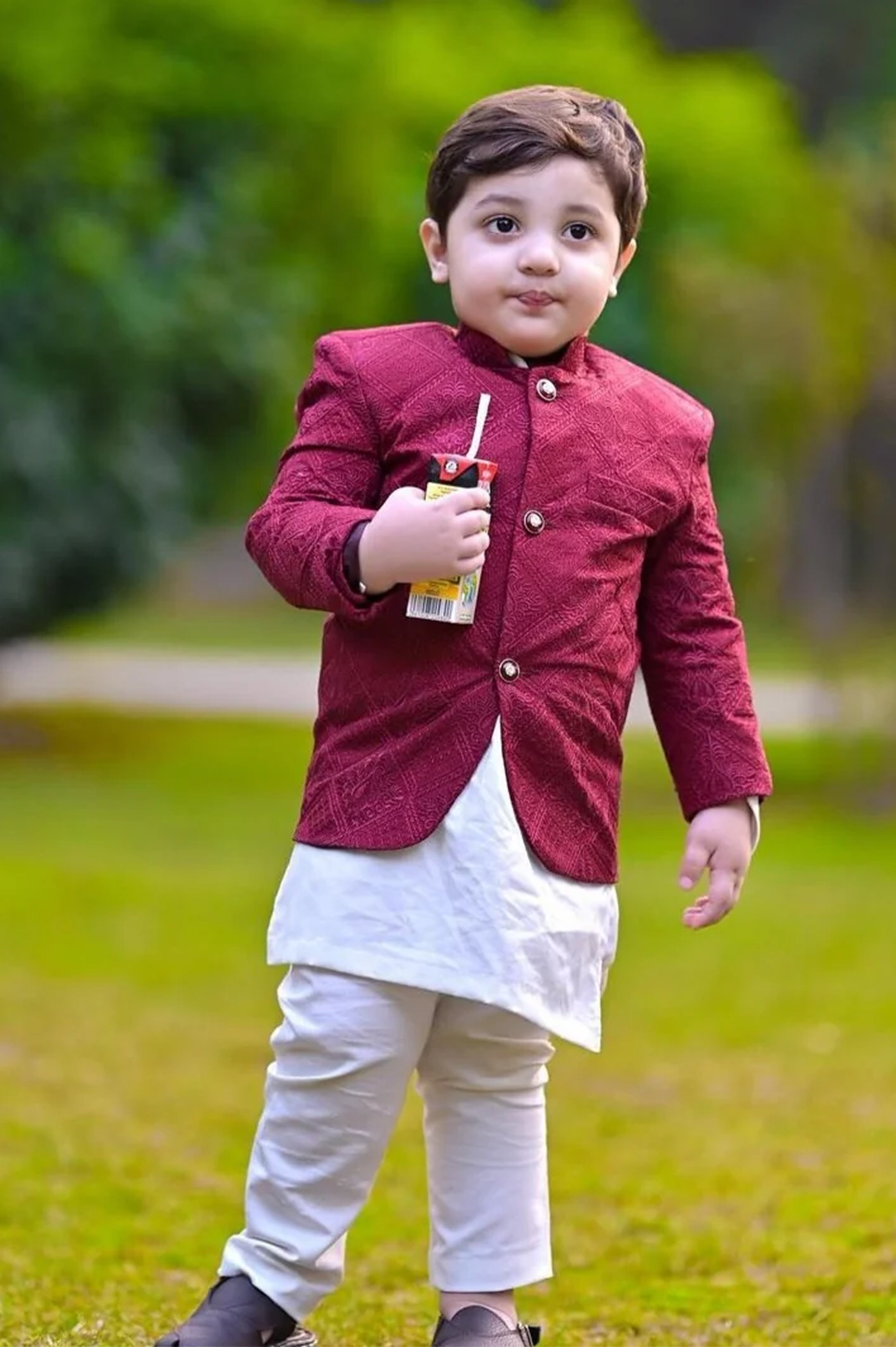 Hassanjee x Shomi