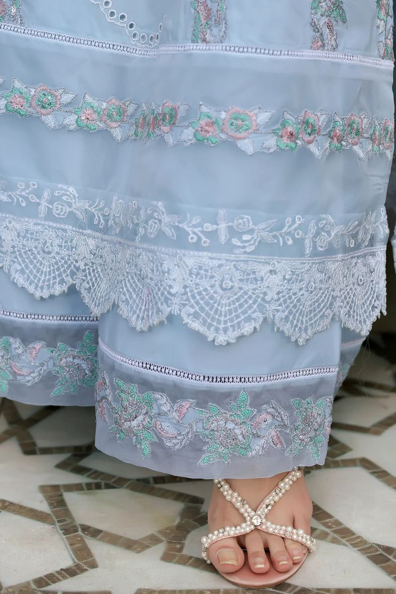 Tabeer By Mariam Malik Stitched 3 Piece Summer Collection'2025-Azure