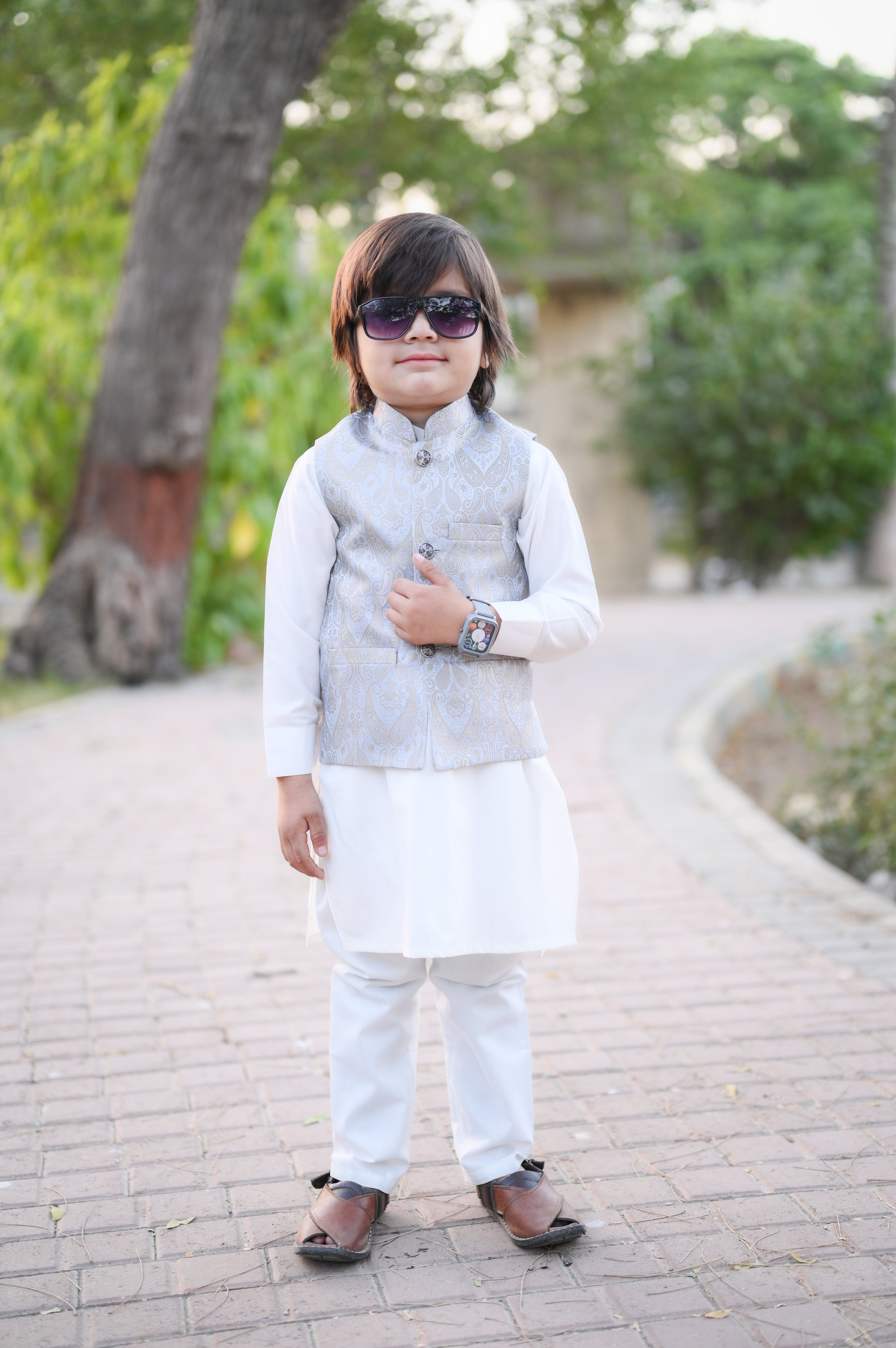 Hassanjee x Shomi