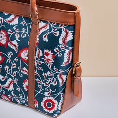 Fineur Strap Canvas Tote Bag Allure