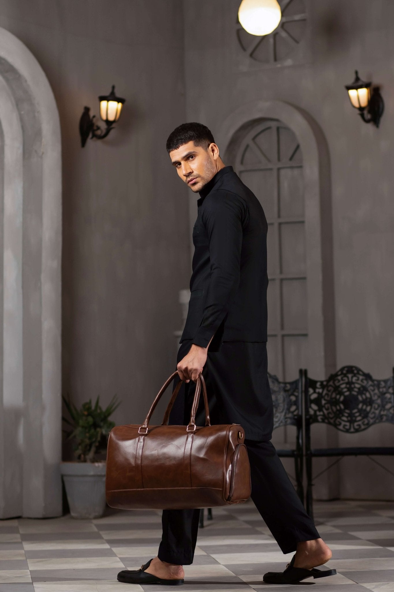BERLIN DUFFEL BROWN - Bag X