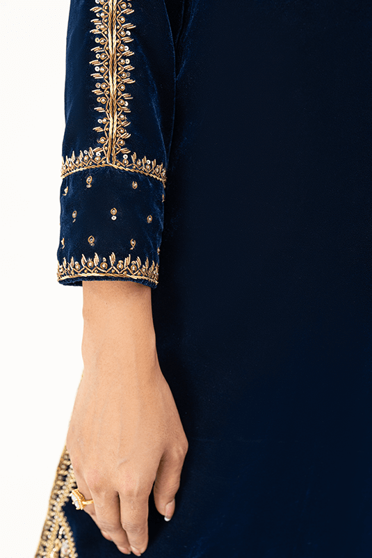 Bagh E Makhmal By Zaaviay Stitched Abeeha (Three Piece)