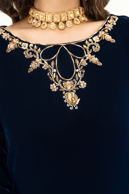 Bagh E Makhmal By Zaaviay Stitched Abeeha (Three Piece)