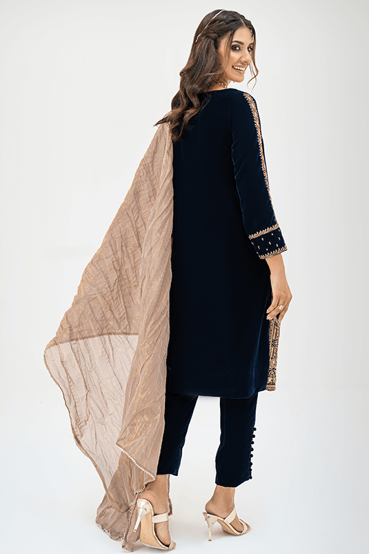 Bagh E Makhmal By Zaaviay Stitched Abeeha (Three Piece)