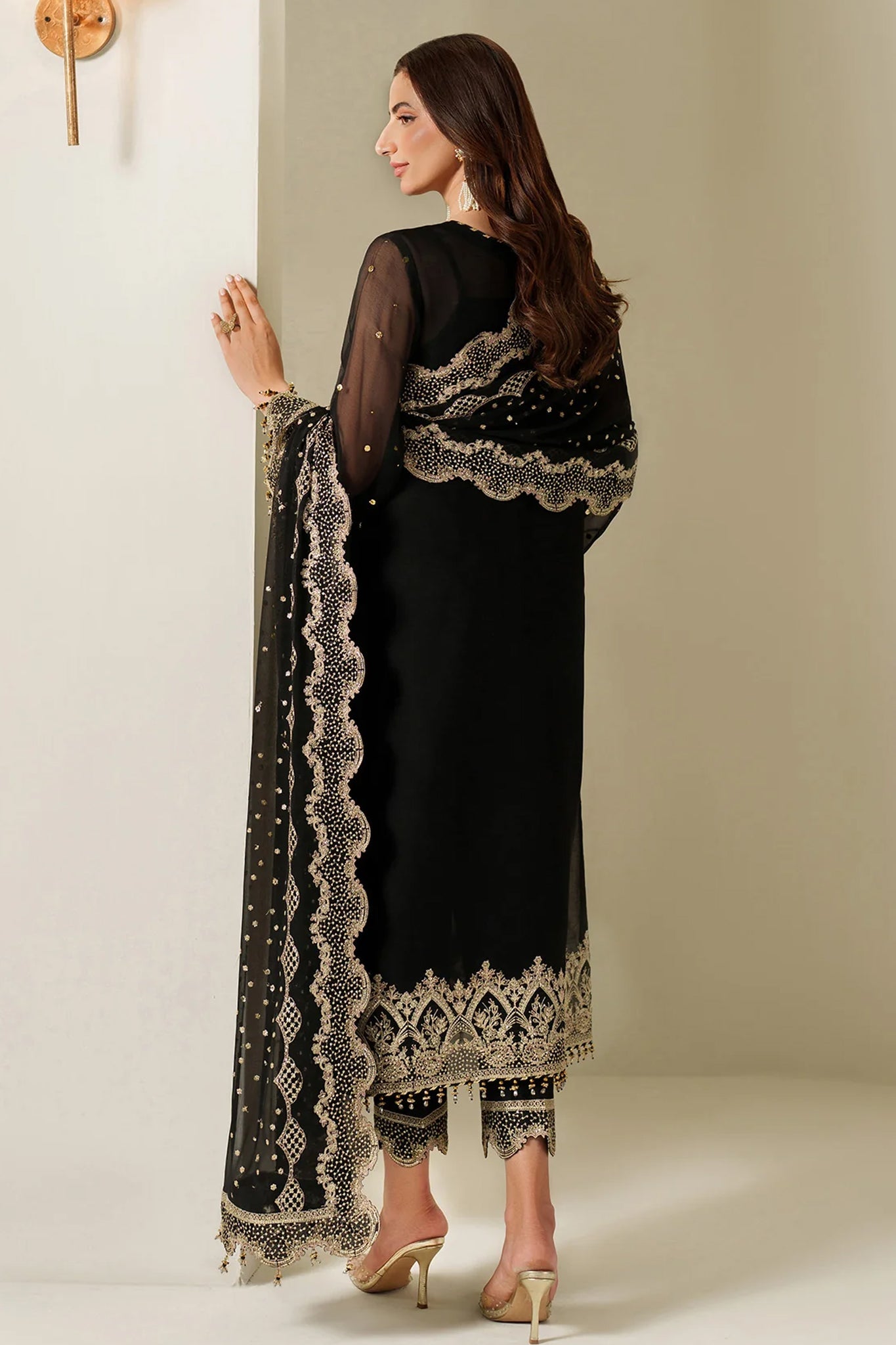 Reena By Alizeh Unstitched 3 Piece Formals Vol-05 Collection'2025-AF-HM-4049-Reshma