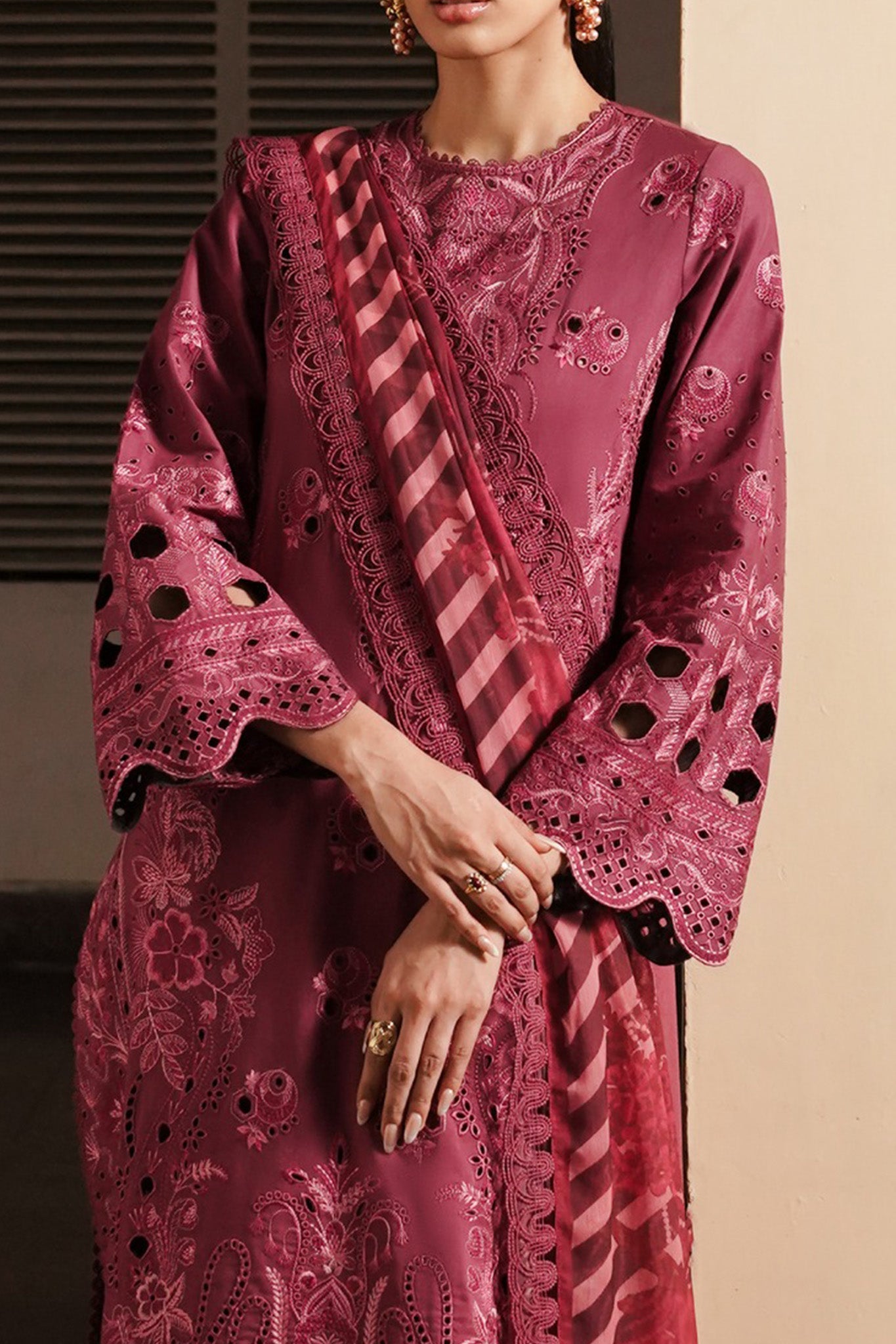 Afrozeh Unstitched 3 Piece Festive Emb Chikankari Lawn Collection'2024-ALV-09-Cordovan