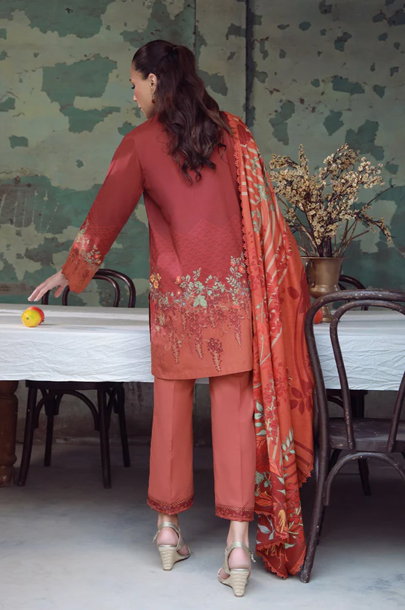Elara By Sahar Unstitched 3 Piece Printed Cambric Fall Collection'2025-AW1-25-09-UNS
