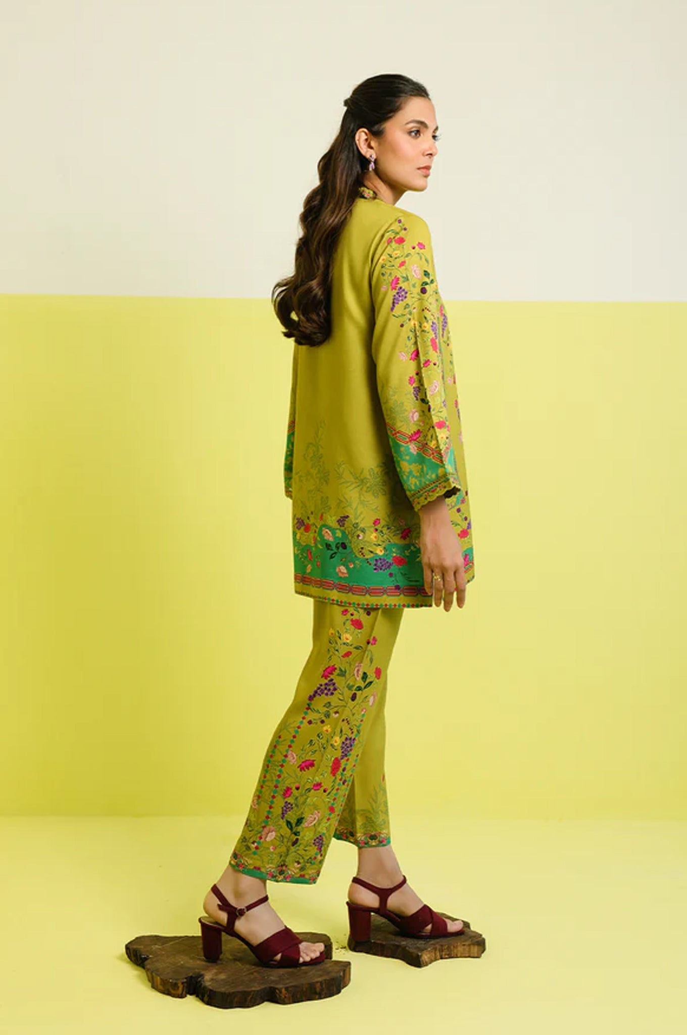 Elara By Sahar Unstitched 2 Piece Printed Marina Twill Fall Collection'2025-AW1-25-22-UNS