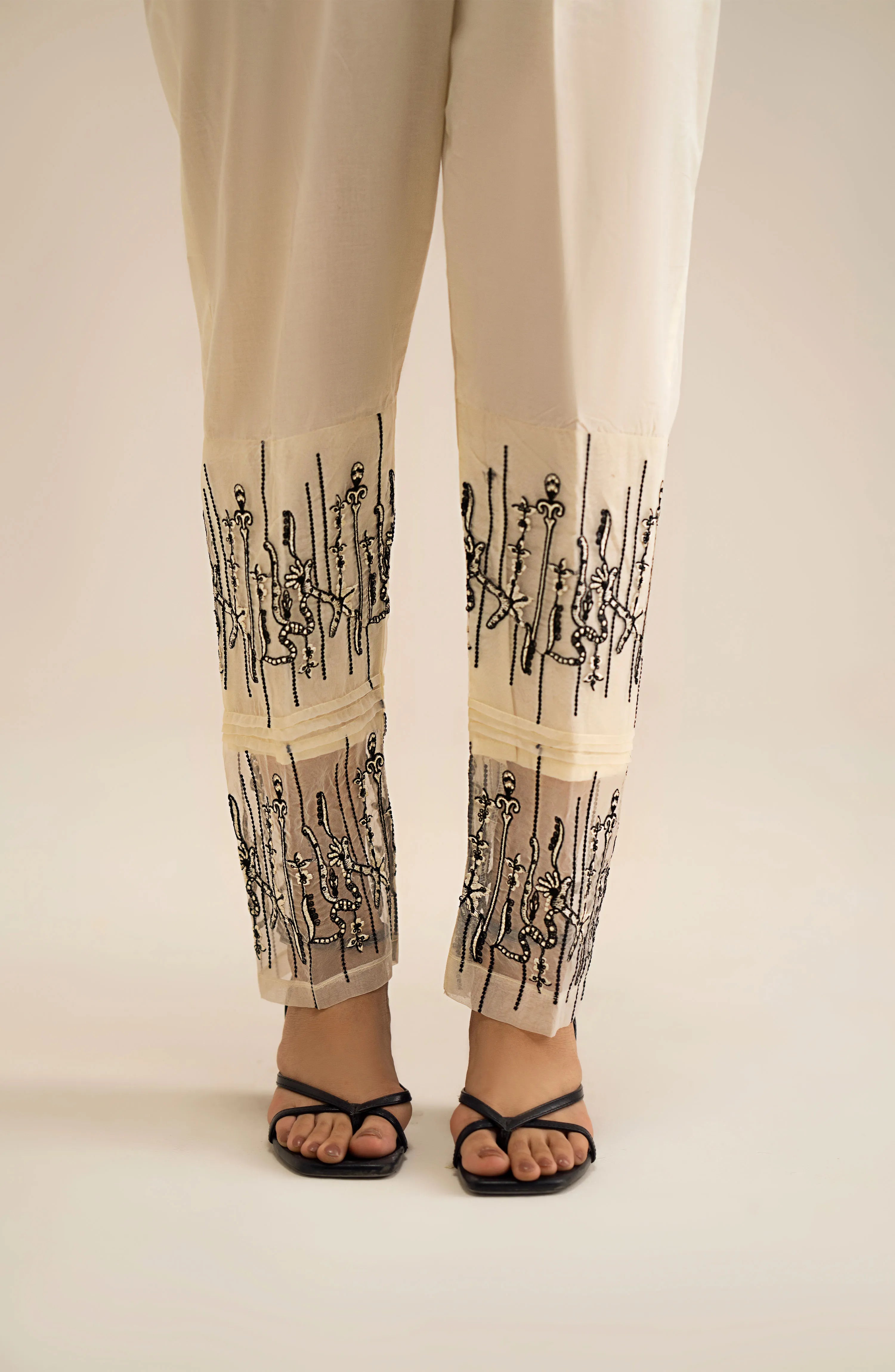 bell bottom trouser
trouser design for girl
stylish trouser design
plazo trouser
new trouser design
bell bottom trouser design
pakistani simple trouser design
unstiched
unstiched suit
bottoms
trosers
Embroidered Trouser for Women
sharara dress?