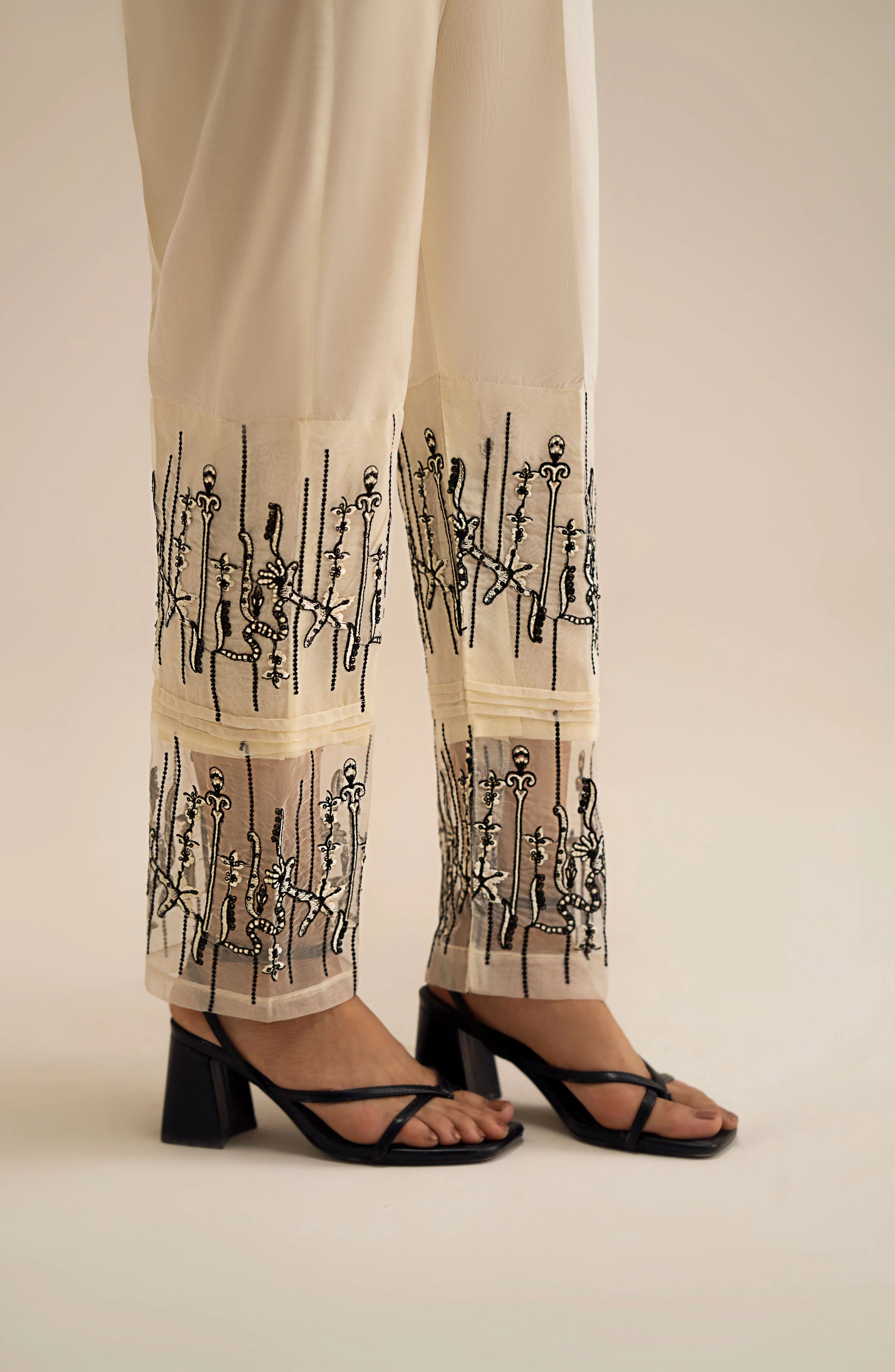 bell bottom trouser
trouser design for girl
stylish trouser design
plazo trouser
new trouser design
bell bottom trouser design
pakistani simple trouser design
unstiched
unstiched suit
bottoms
trosers
Embroidered Trouser for Women
sharara dress?