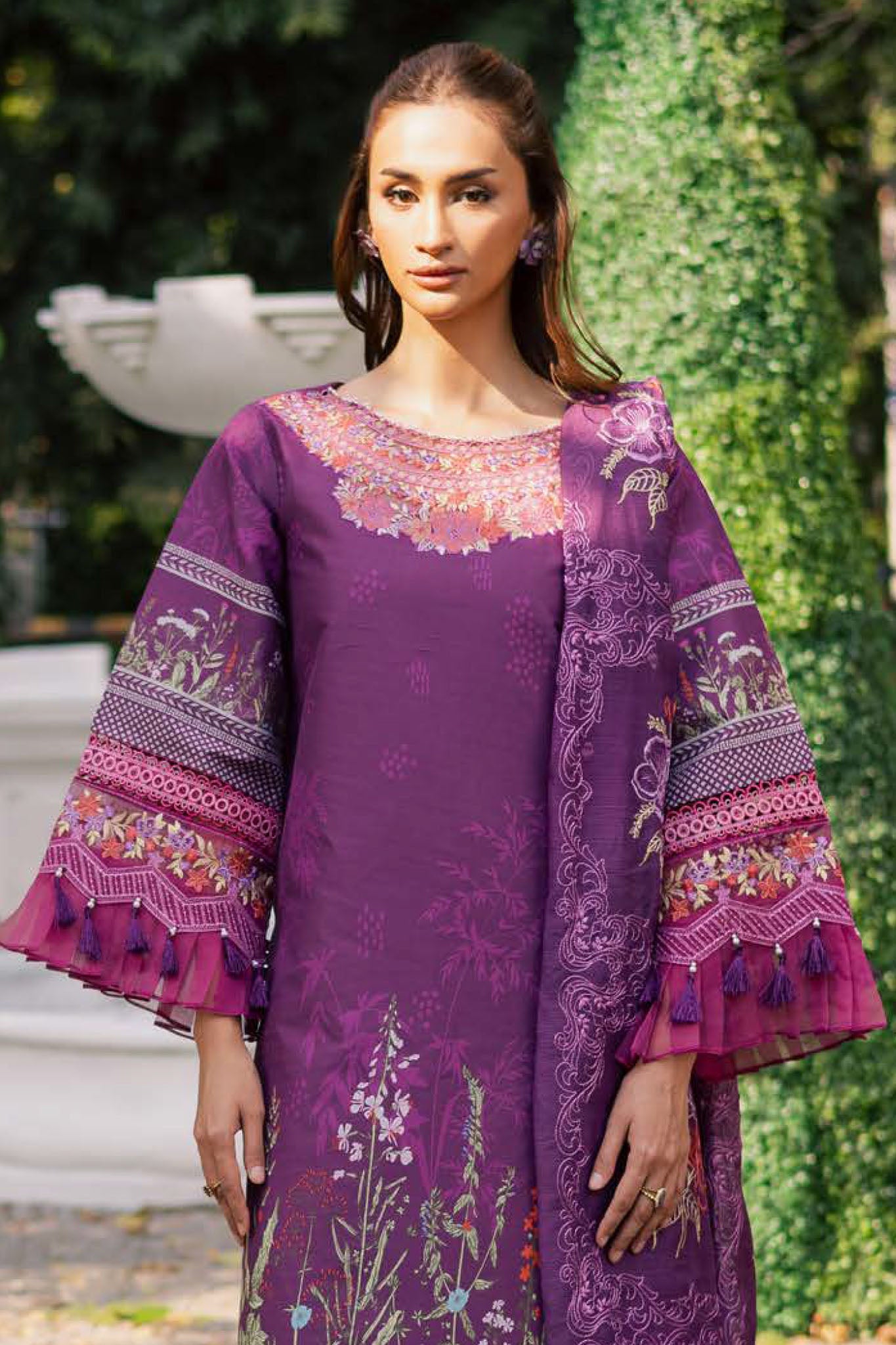 Ivy Bloom By Parishay Unstitched 3 Piece Printkari Lawn Vol-02 Collection'2025-BLOOM-07