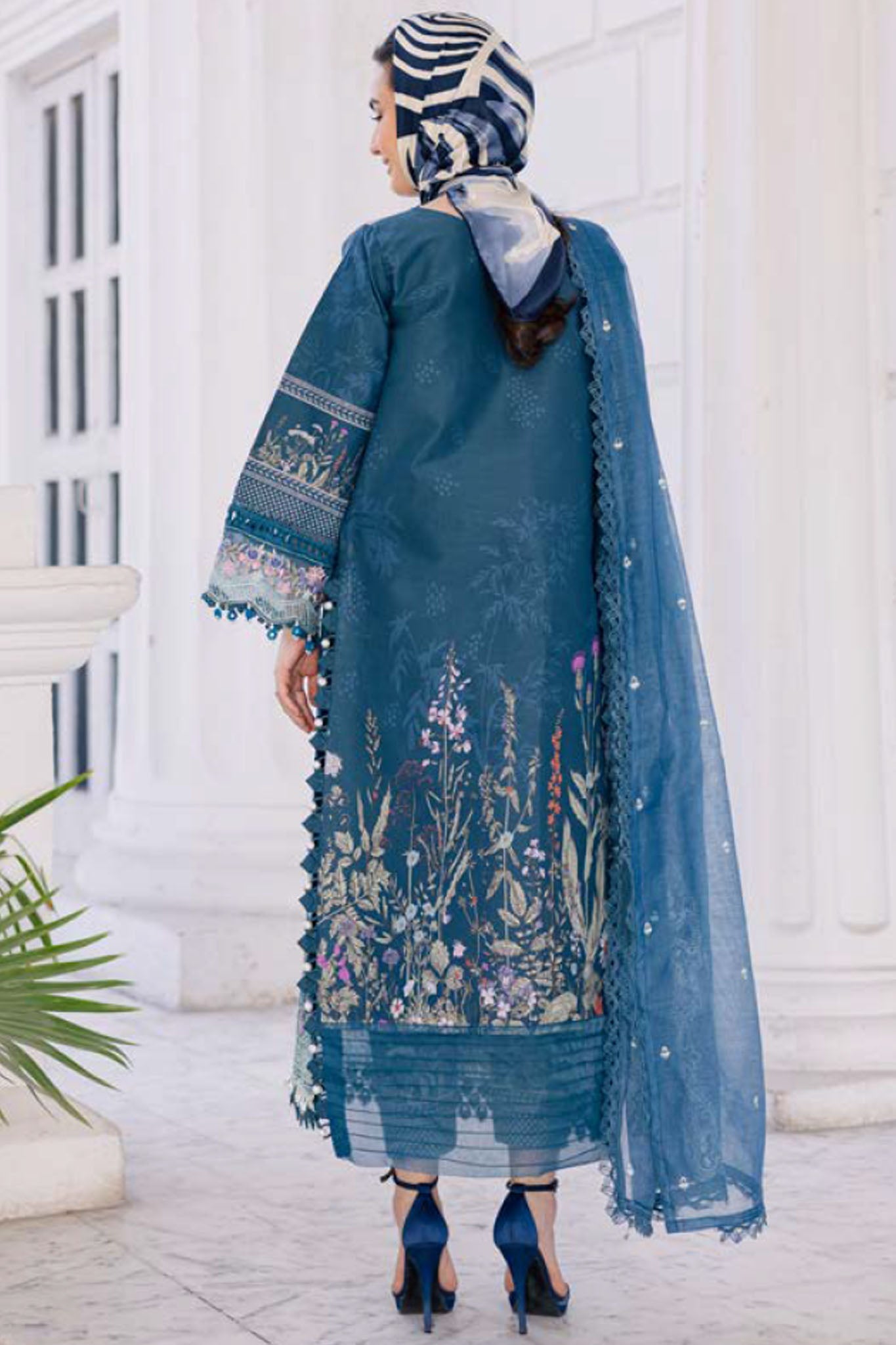 Ivy Bloom By Parishay Unstitched 3 Piece Printkari Lawn Vol-02 Collection'2025-BLOOM-08