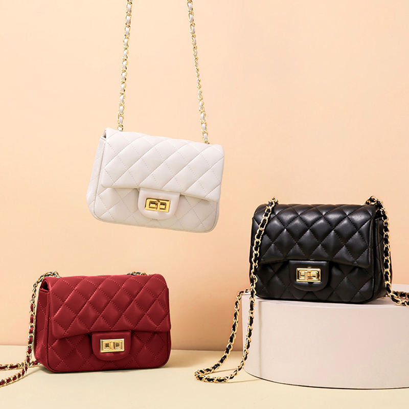 Fineur - Quilted DockLock Crossbody Bag ~ Black