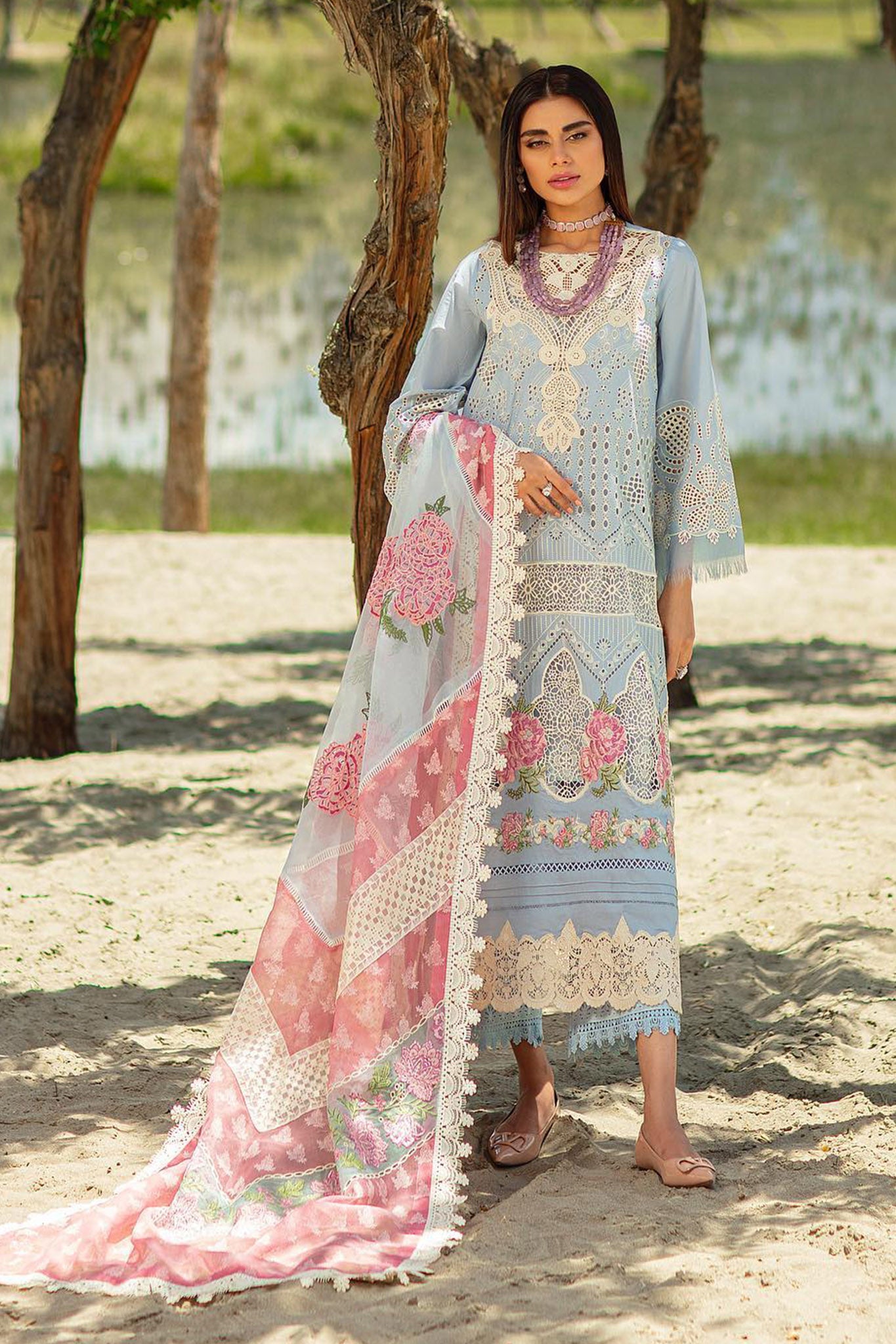 Maryam Hussain Unstitced 3 Piece Luxury Lawn Vol-02 Collection'2023-D-05