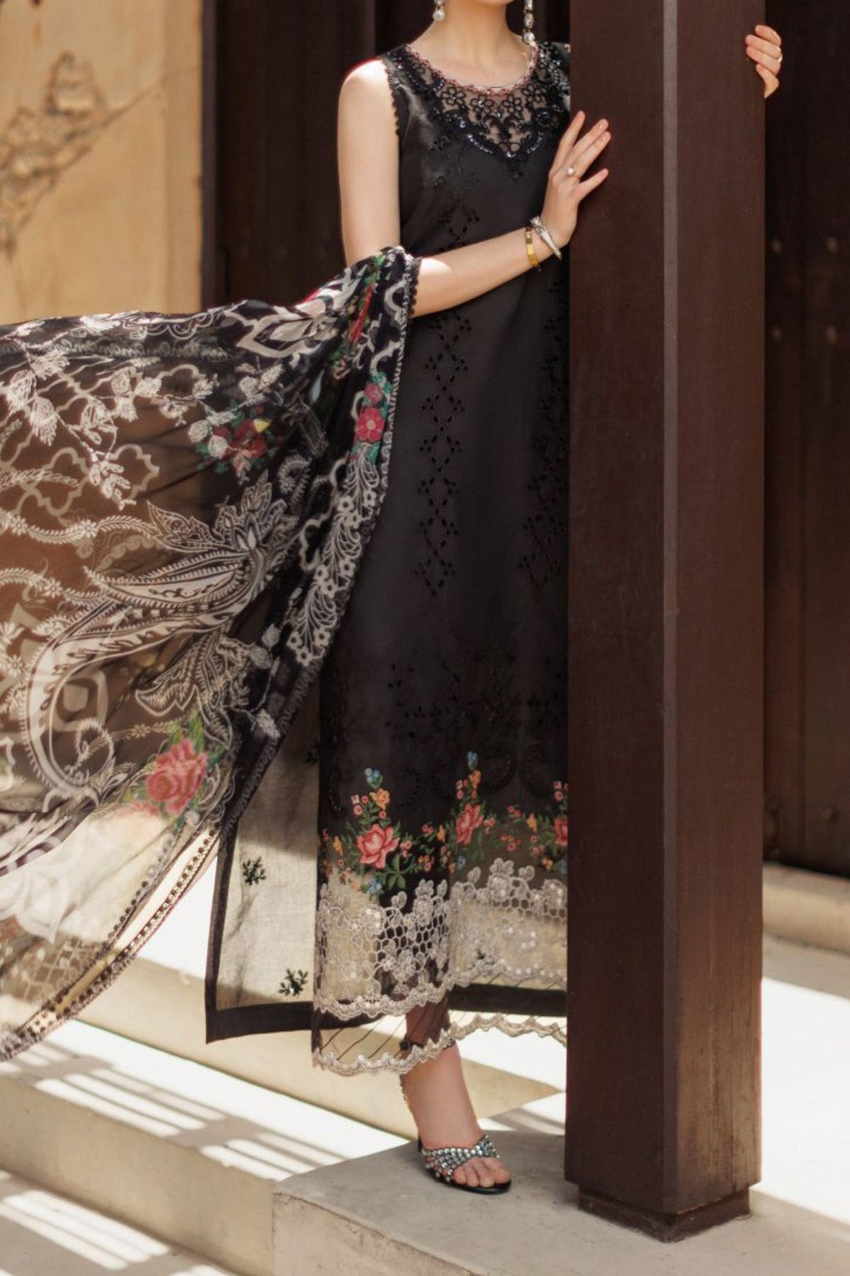 Noor Saadia Asad Unstitched 3 Piece Eid Handwork Laserkari Emb Lawn Collection'2024-D-06