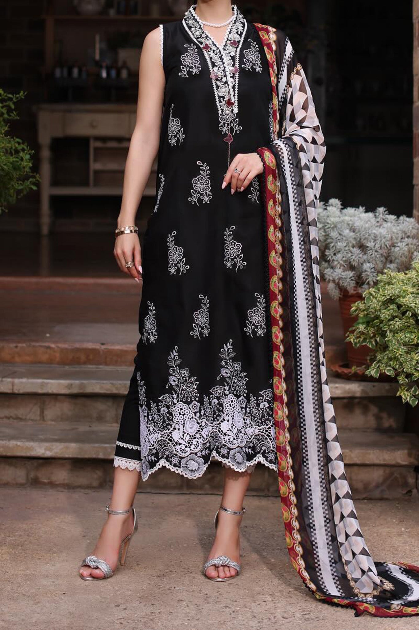 Eid Luxe Printkari By Noor Saadia Asad Unstitched 3 Piece Emb Lawn Collection'2024-D-06