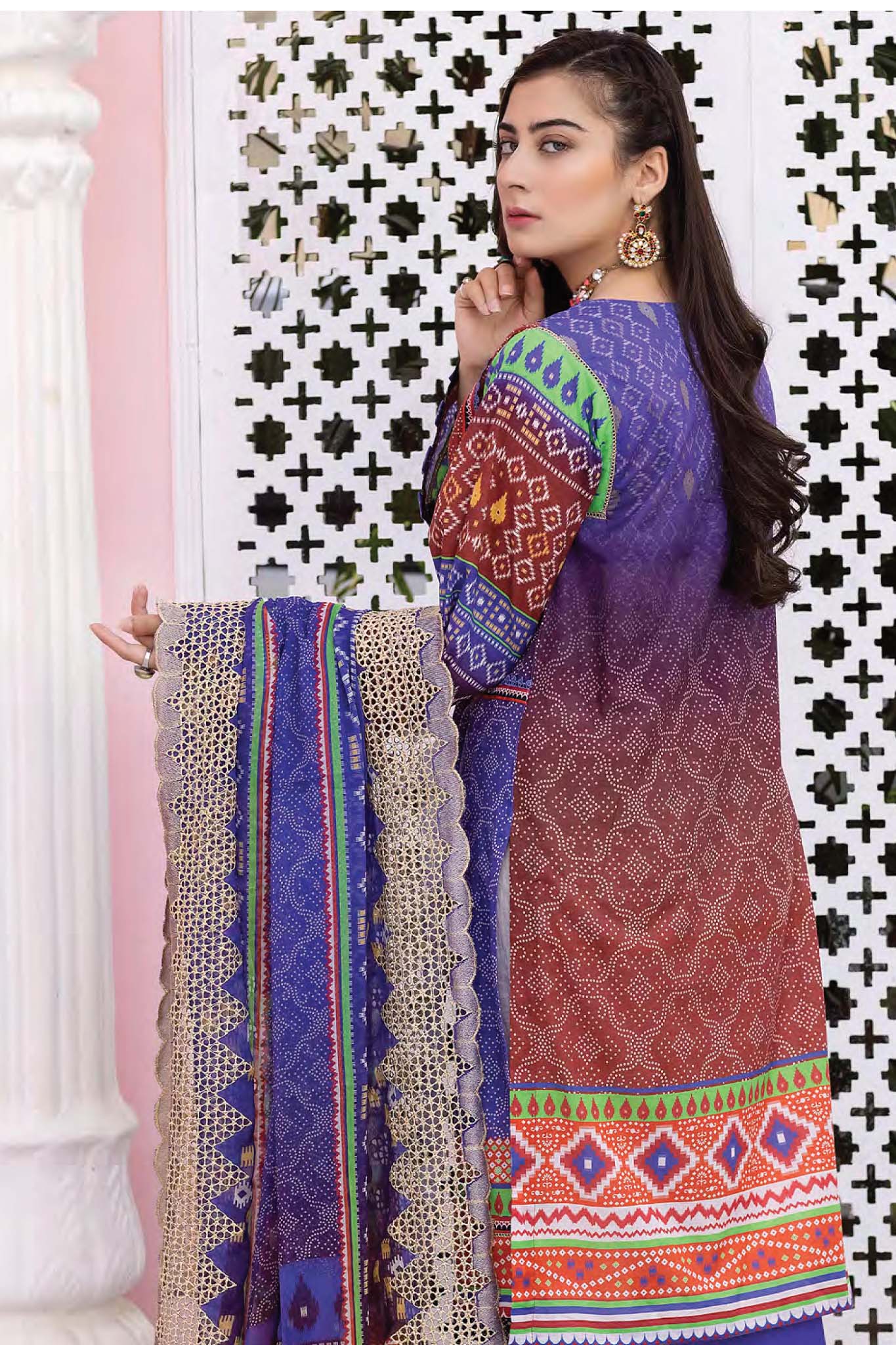 Gull E Gullzar by Zarsha Unstitched 3 Piece Lawn Collection'2022-GLZ-08