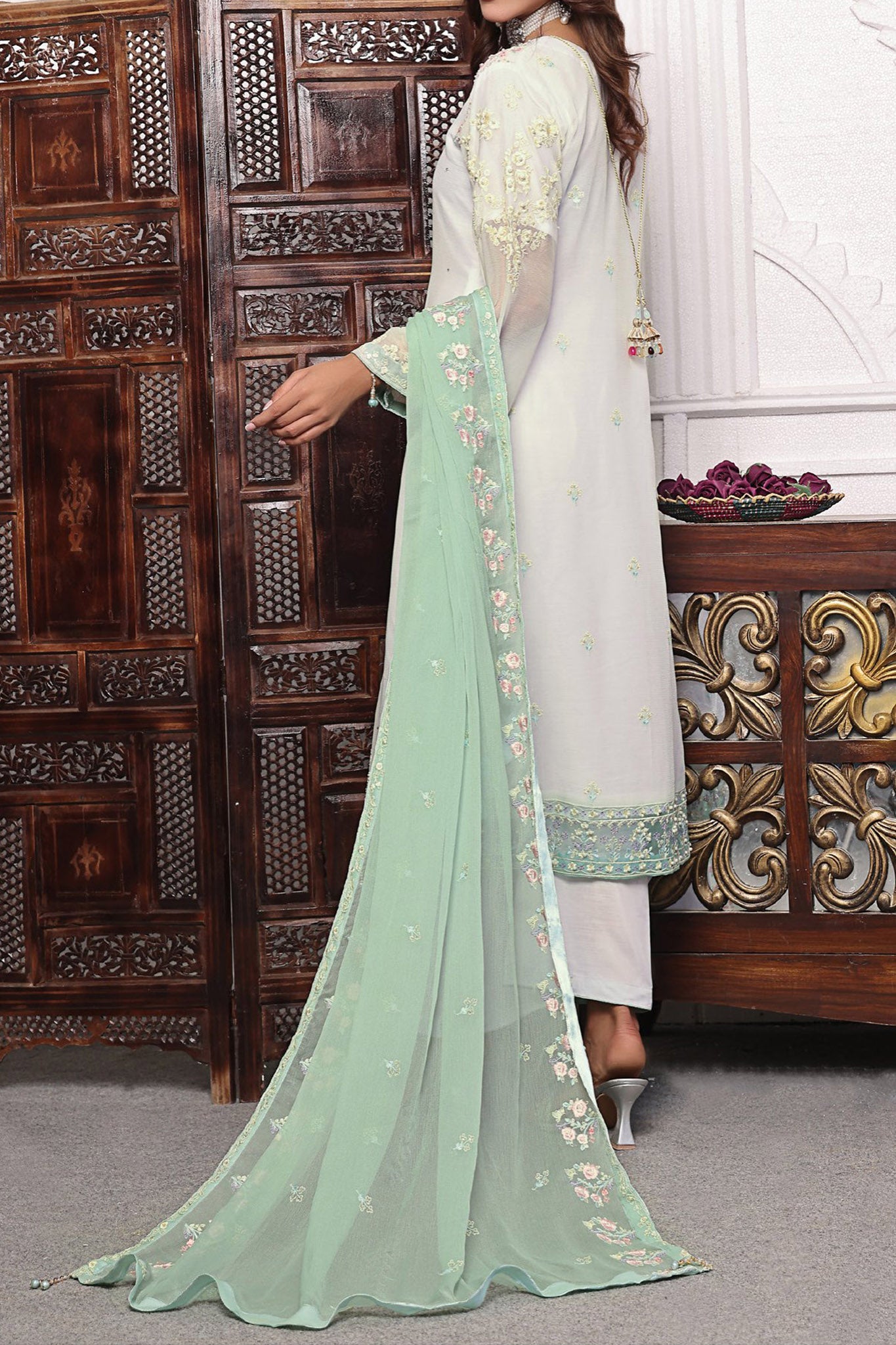 Florum By Soghat Unstitched 3 Piece Luxury Formals Handwork Chiffon Collection'2024-D-09