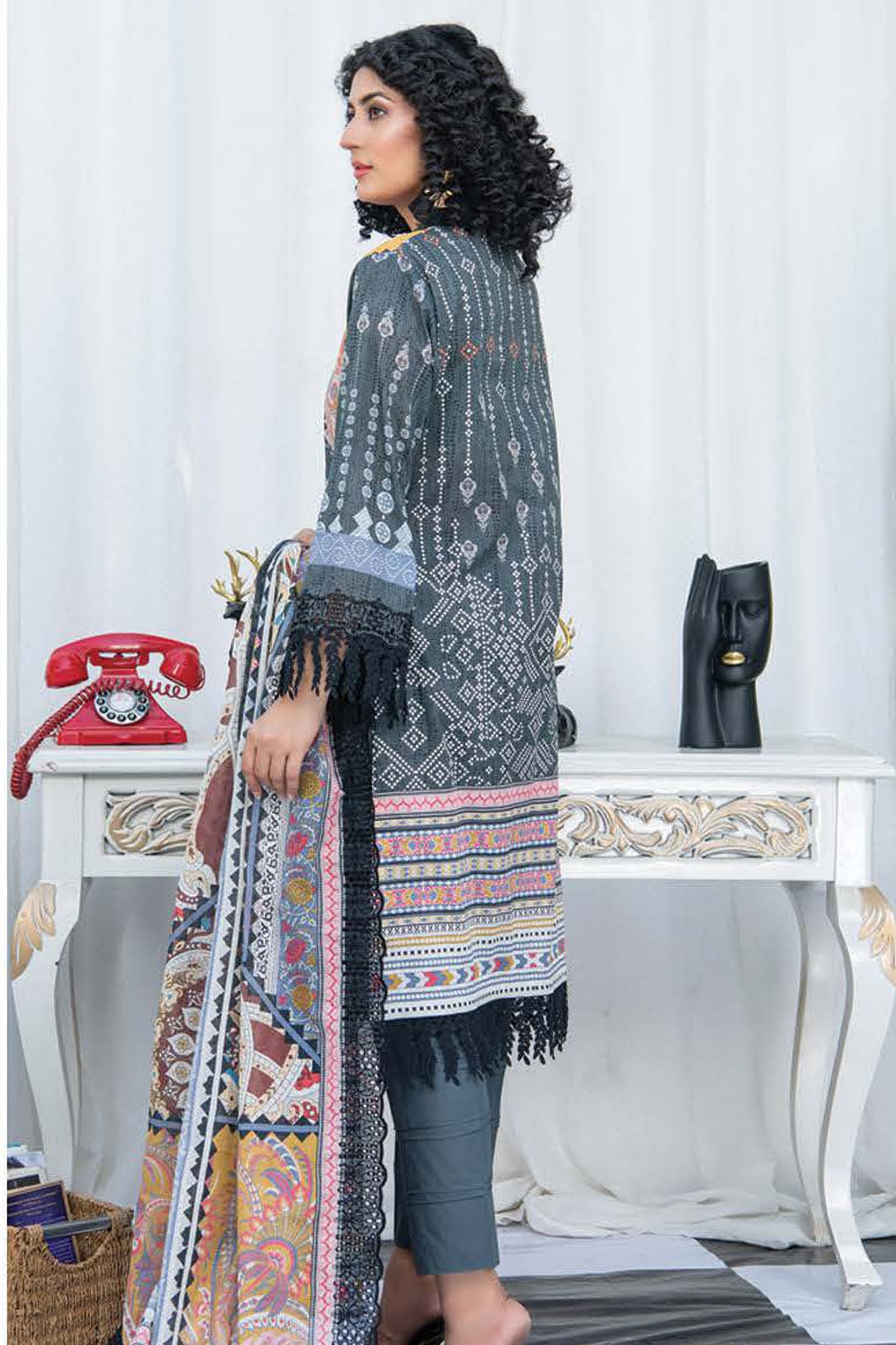 Mashaal by Riaz Arts Unstitched 3 Piece Exclusive Lawn Collection'2023-M-06