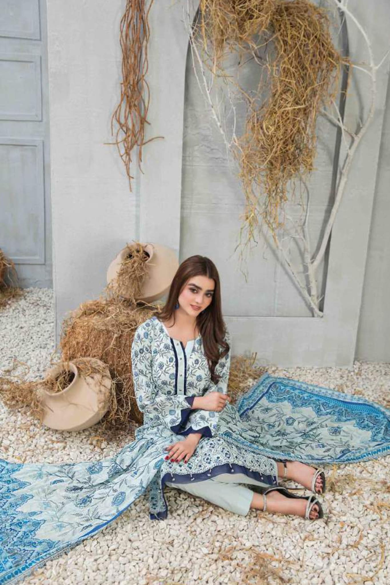 Frey by Tawakkal Unstitched 3 Printed & Emb Lawn Collection'2023-FT-8641