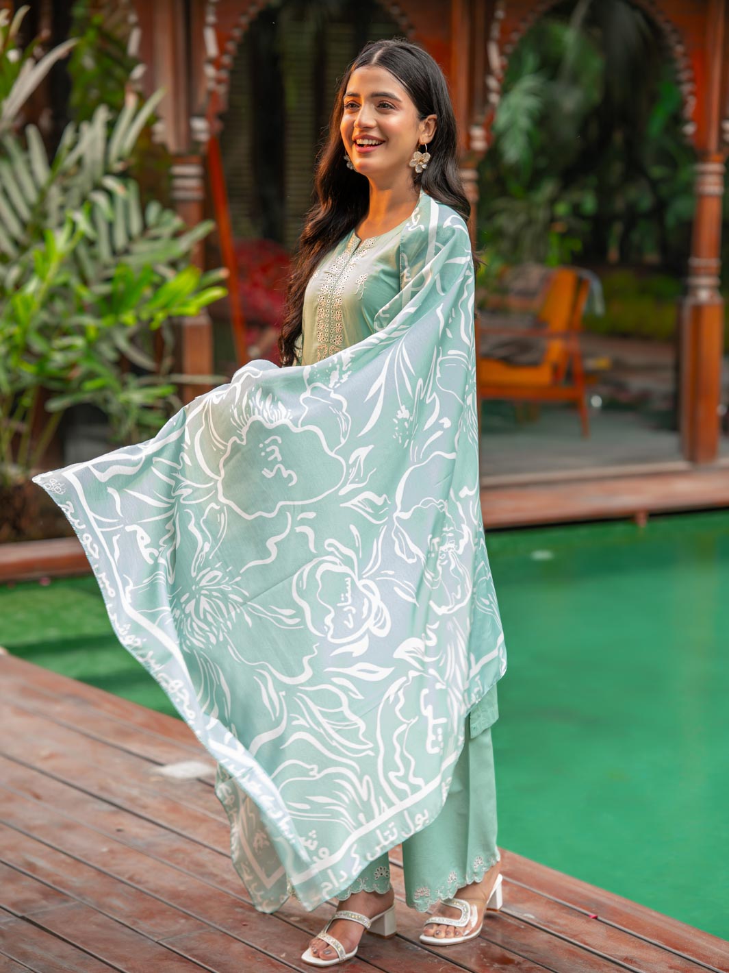 Tng By Md Odhni Collection-Baharaan Odhni