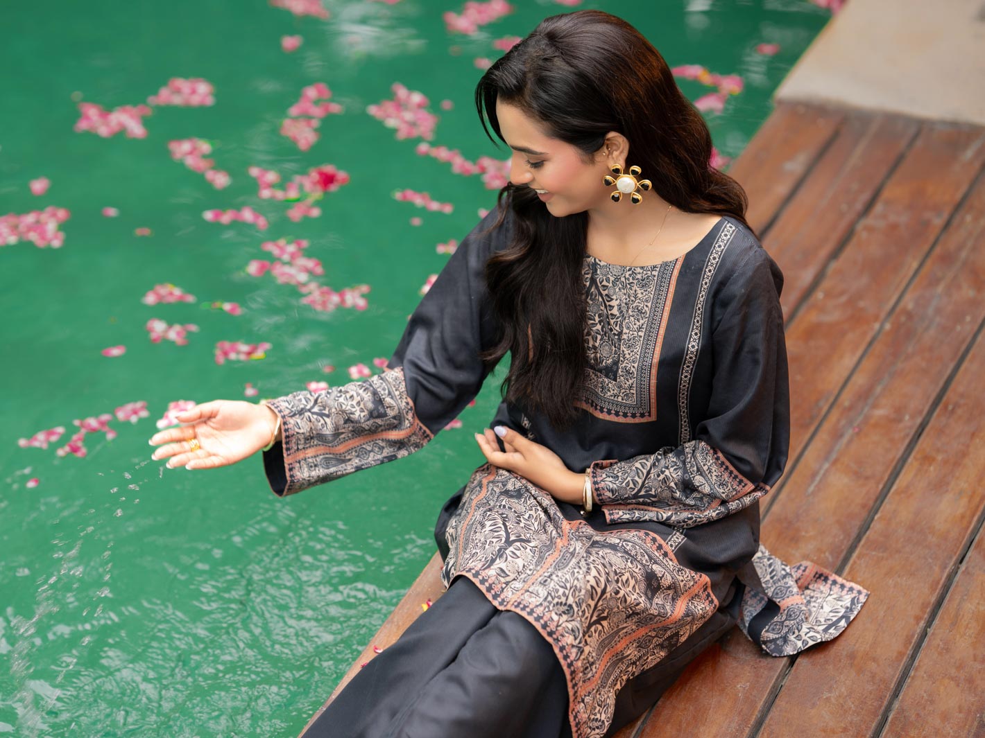 Tng By Md Stitched Collection-Noor E Shab | 2 Piece | Printed | Black