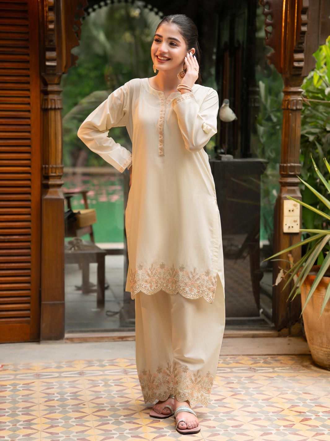 Tng By Md Stitched Collection-Shaffaf (Cream White)