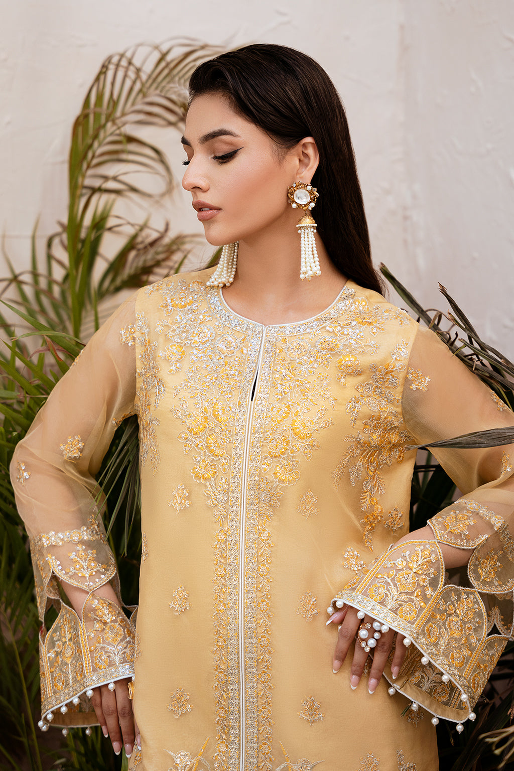 Zarposh Unstitched 3 Piece Formals Collection-Zard