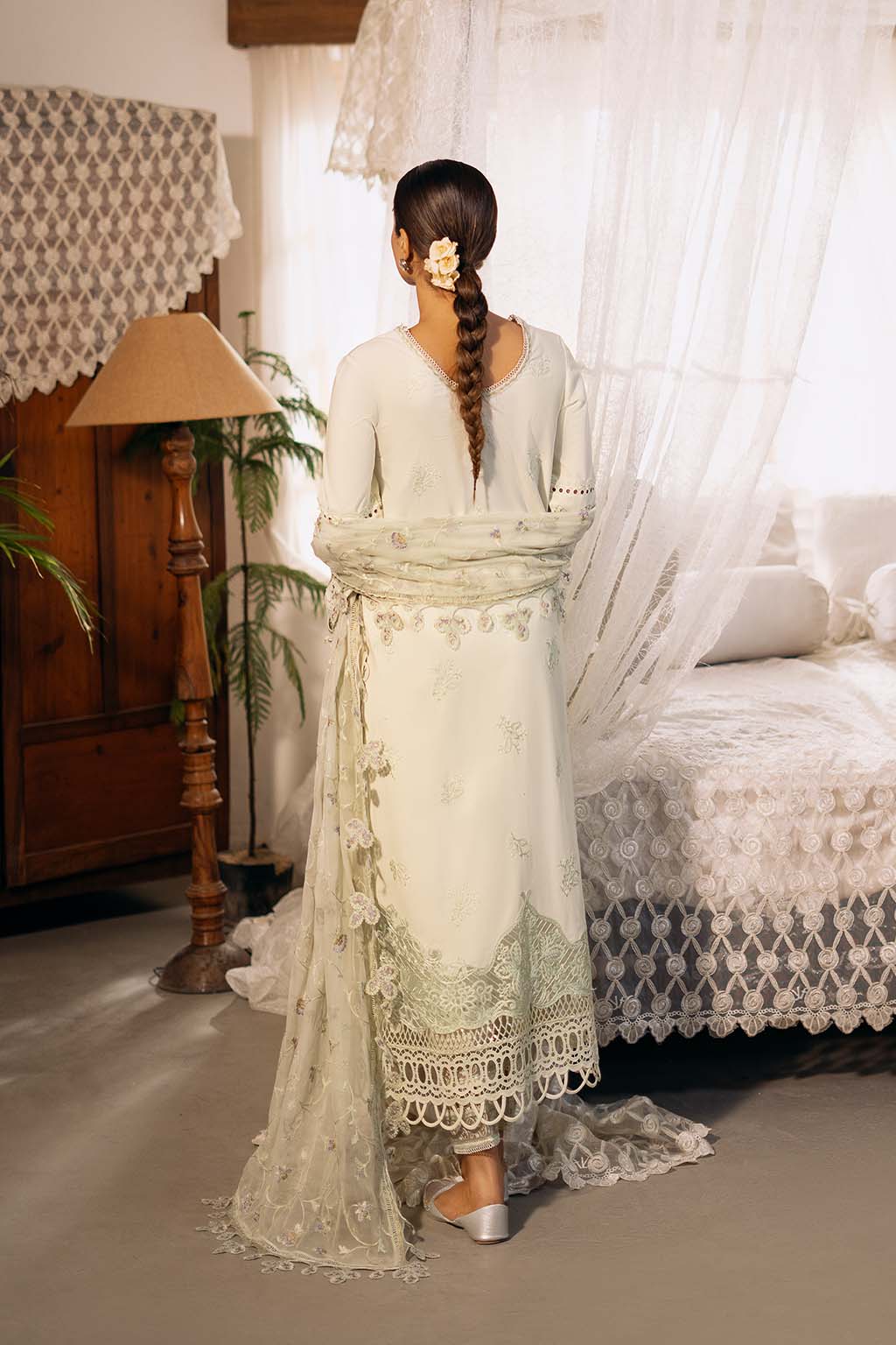 Zarposh Unstitched 3 Piece Lawn Collection-Zarina