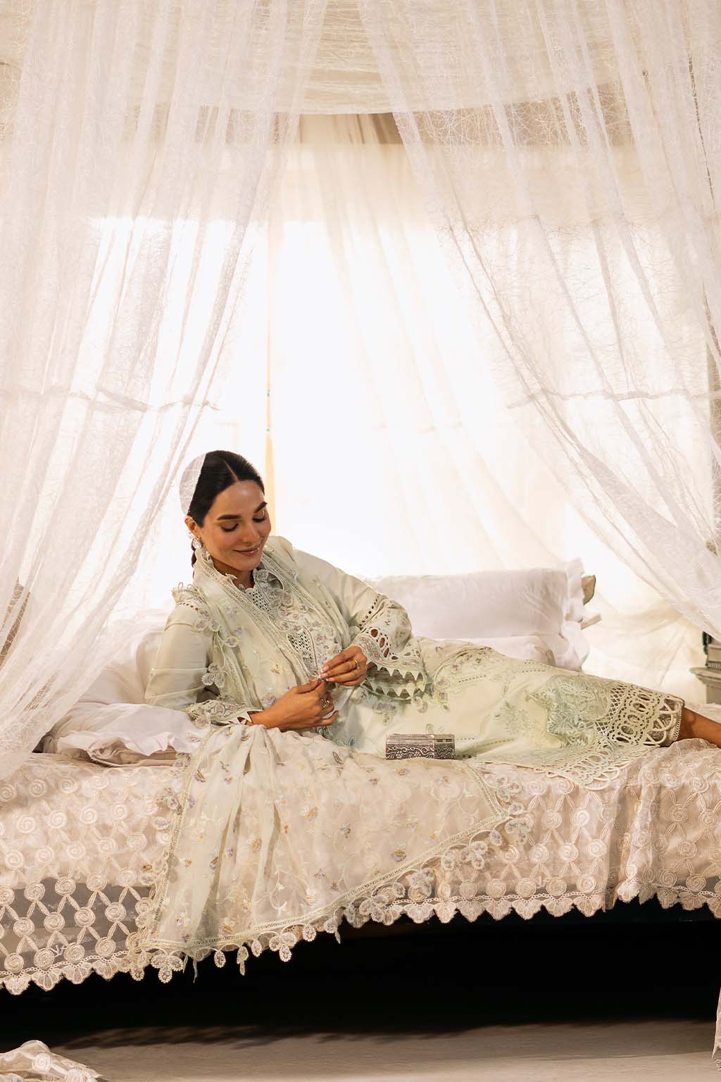 Zarposh Unstitched 3 Piece Lawn Collection-Zarina