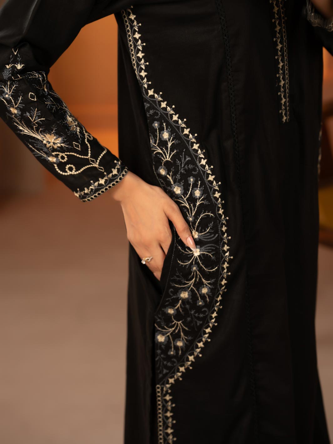 Tng By Md Stitched Collection-Crimson | Black