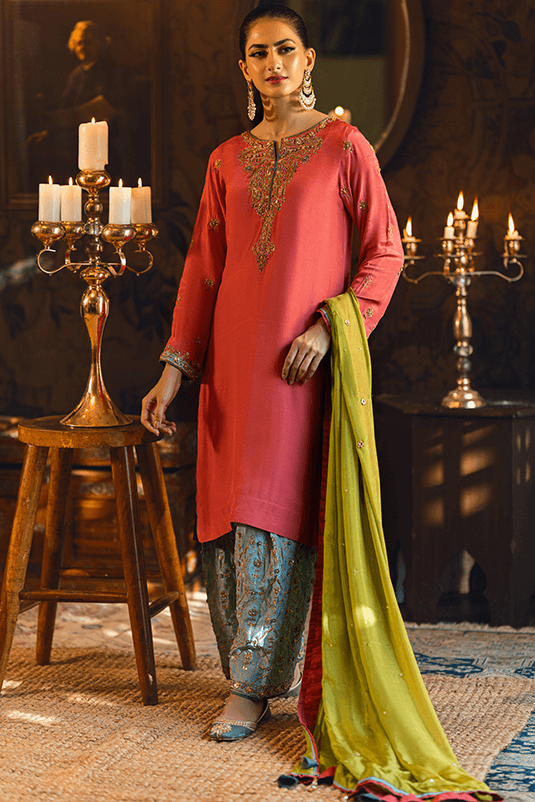 Qarmazi By Zaaviay Stitched Paniz (Three Piece)