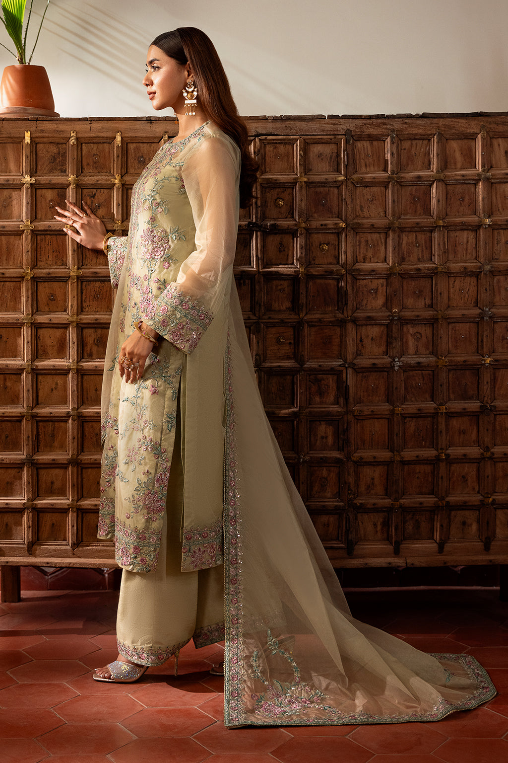 Meeru By Sheenora Stitched 3 Piece Festive Pret Collection'2025-ESME