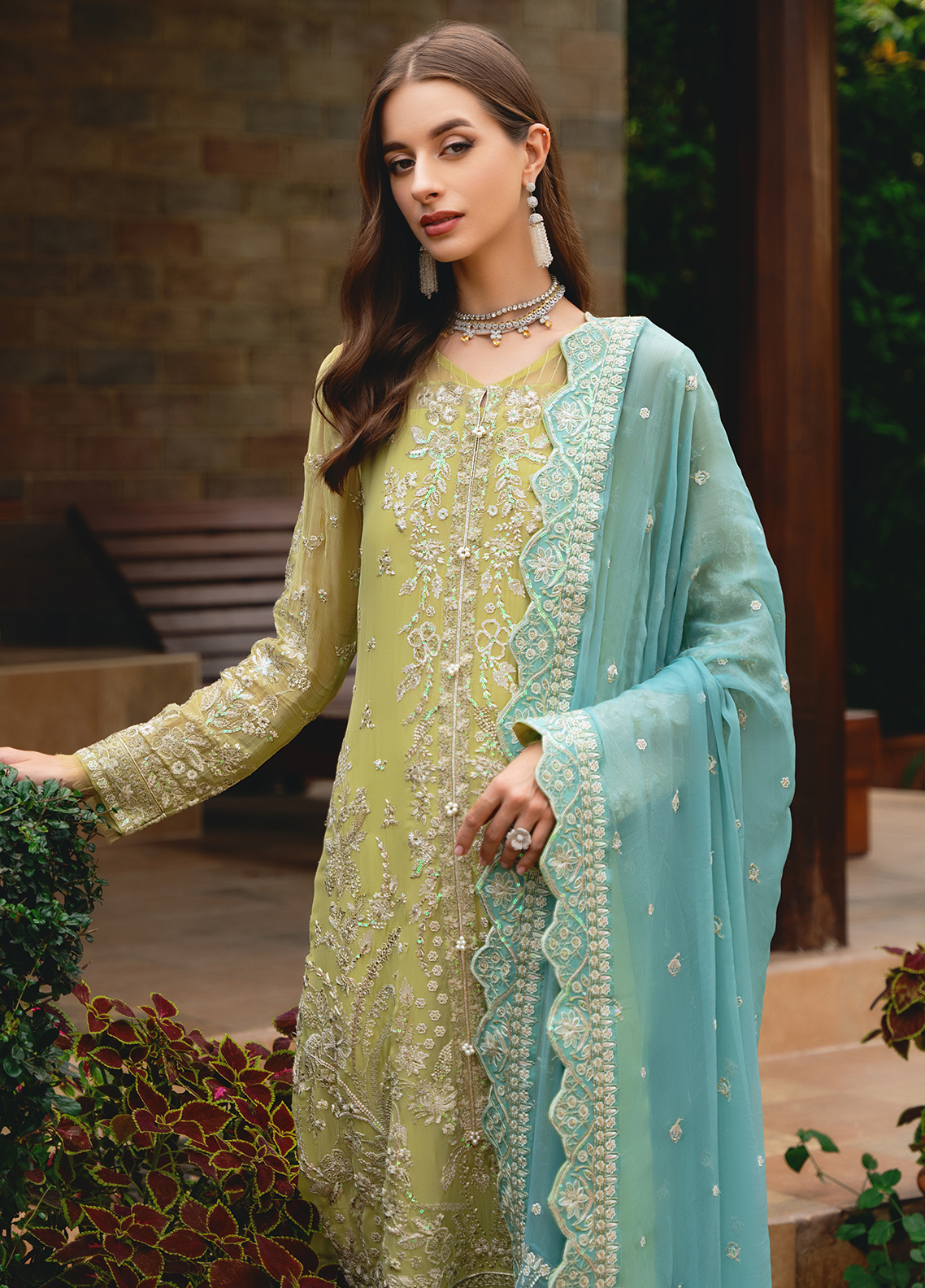 Gulaal Stitched 3 Piece Luxury Emb Pret Collection'2025-Amary (GL-EP-2024-17)
