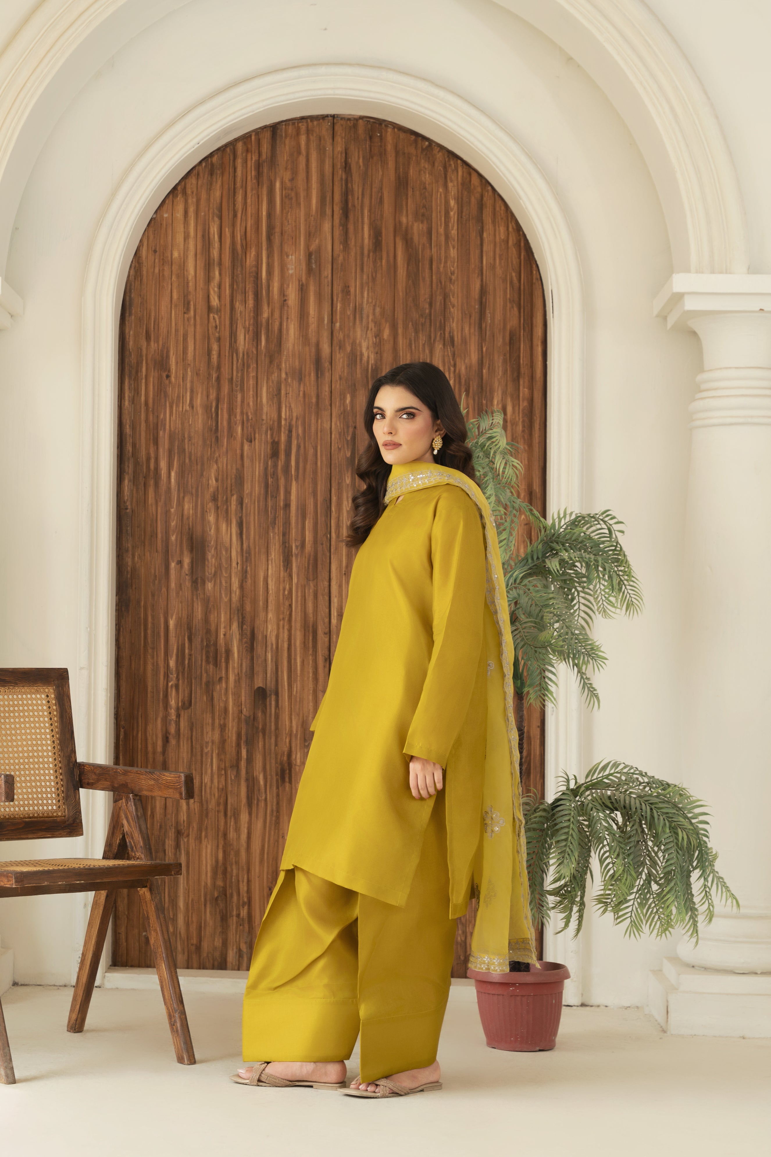 Zoya Zafar Stitched 3 Piece Silk Collection'2025-Farshi Shalwar 07