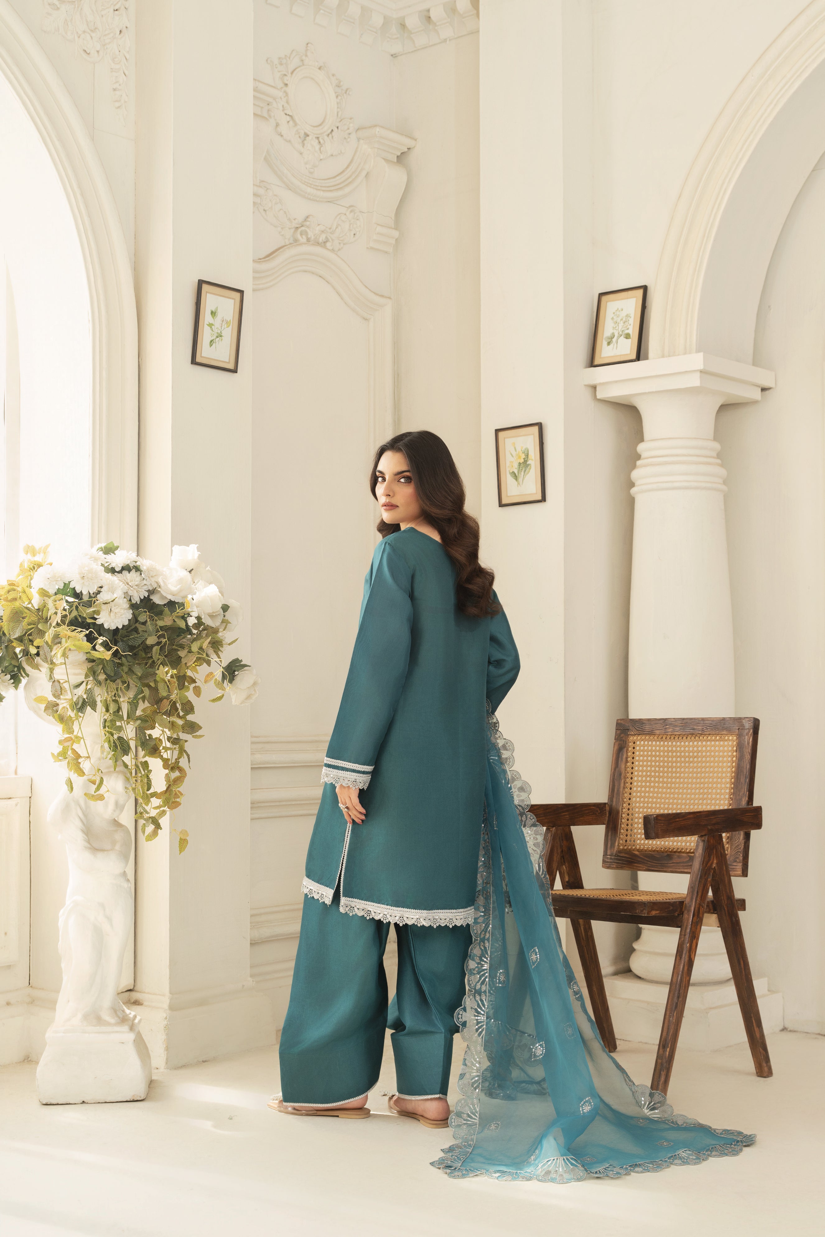 Zoya Zafar Stitched 3 Piece Silk Collection'2025-Farshi Shalwar 08