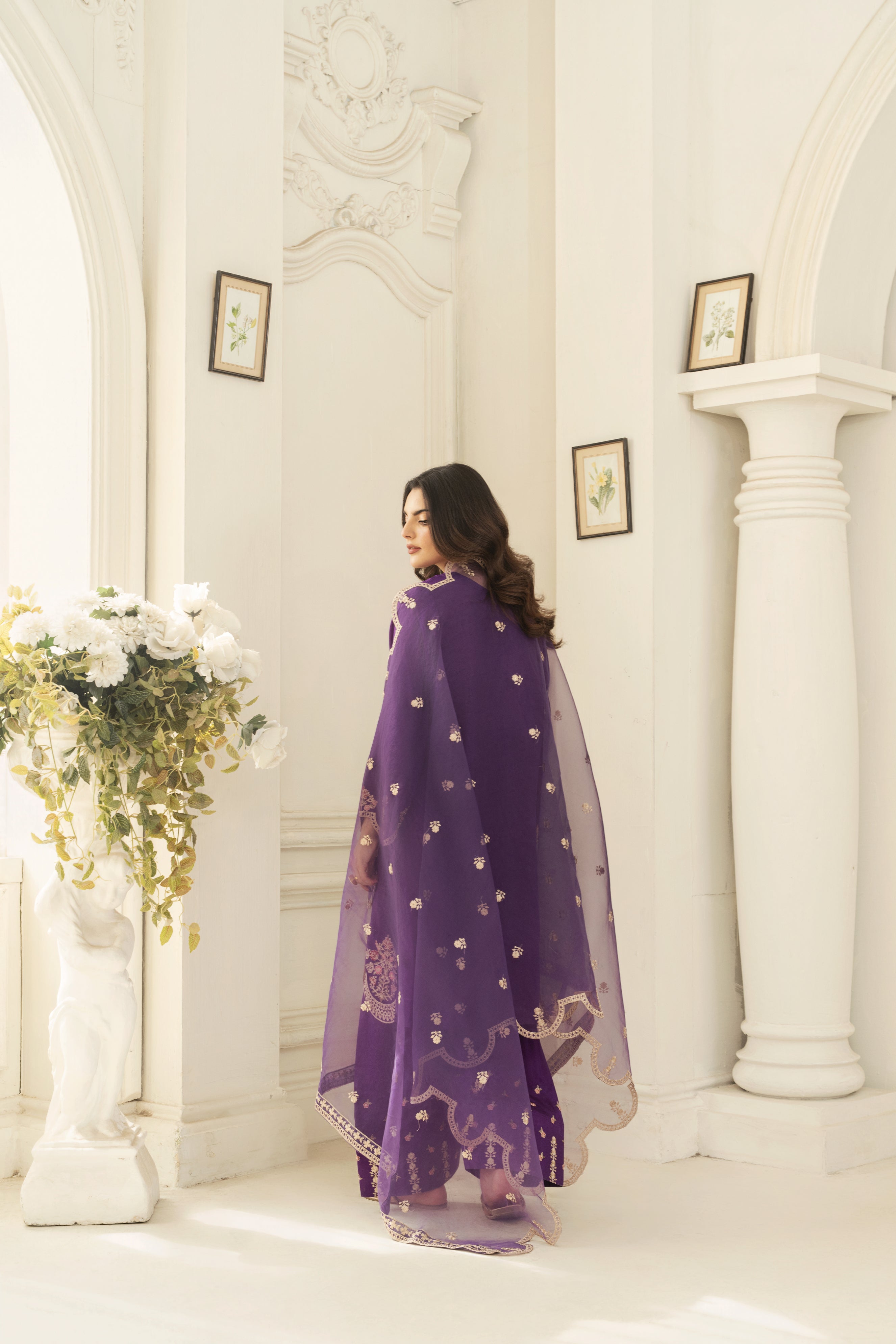 Zoya Zafar Stitched 3 Piece Silk Collection'2025-Farshi Shalwar 01
