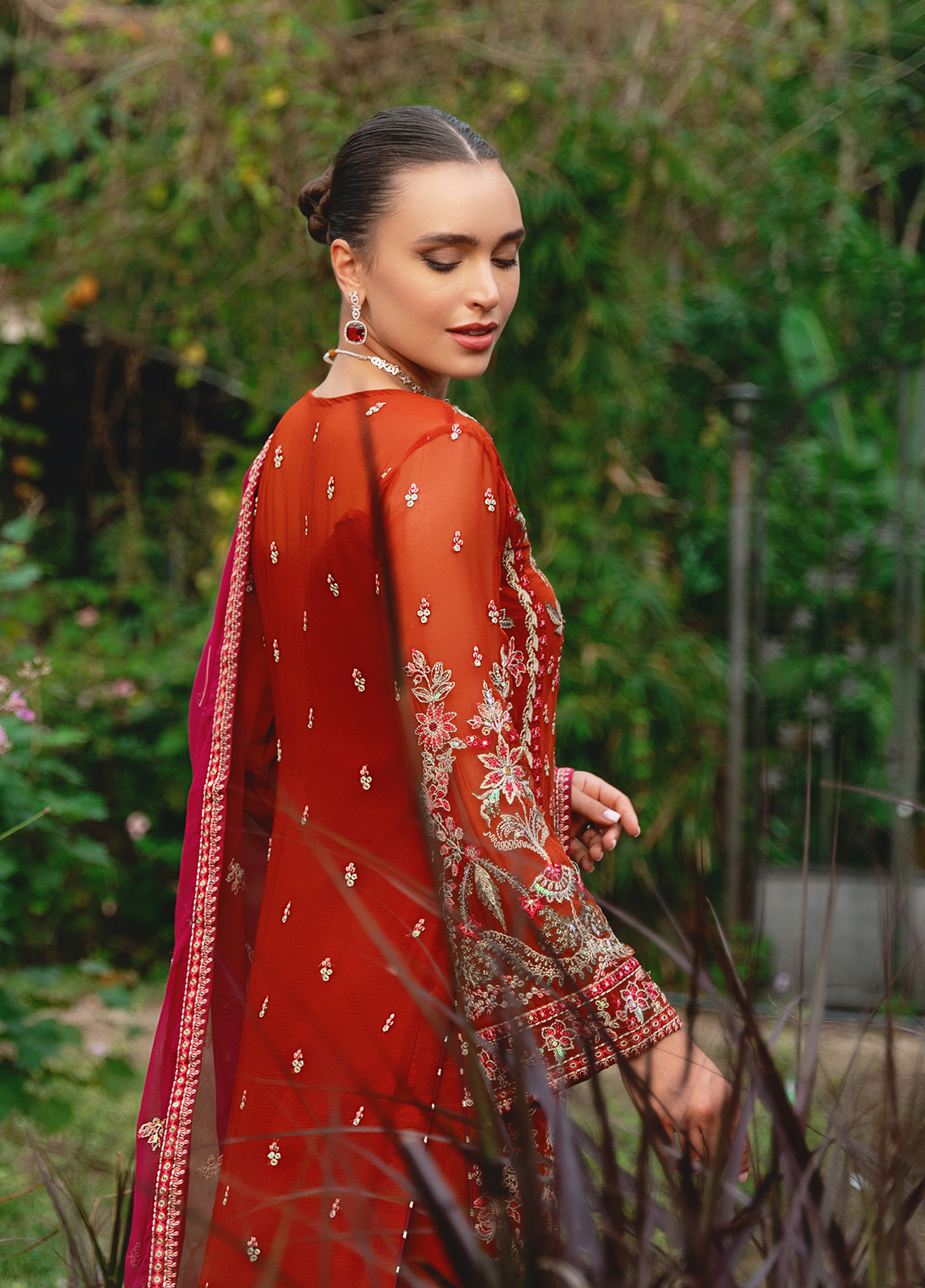 Gulaal Stitched 3 Piece Luxury Emb Pret Collection'2025-Athena (GL-EP-2024-22)
