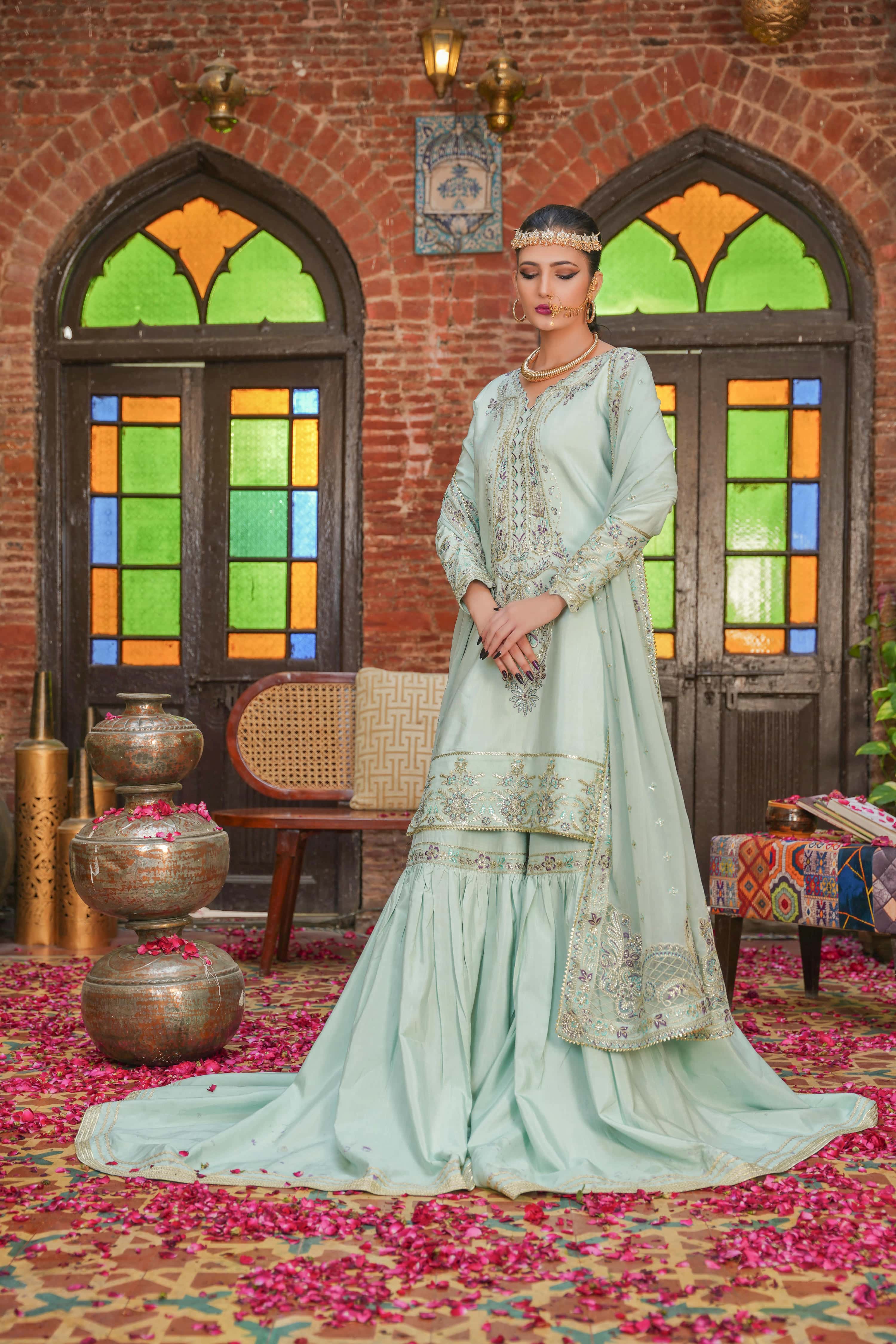 Aazuri By Subayah Luxury Formals Collection'2025-Mah Jabeen