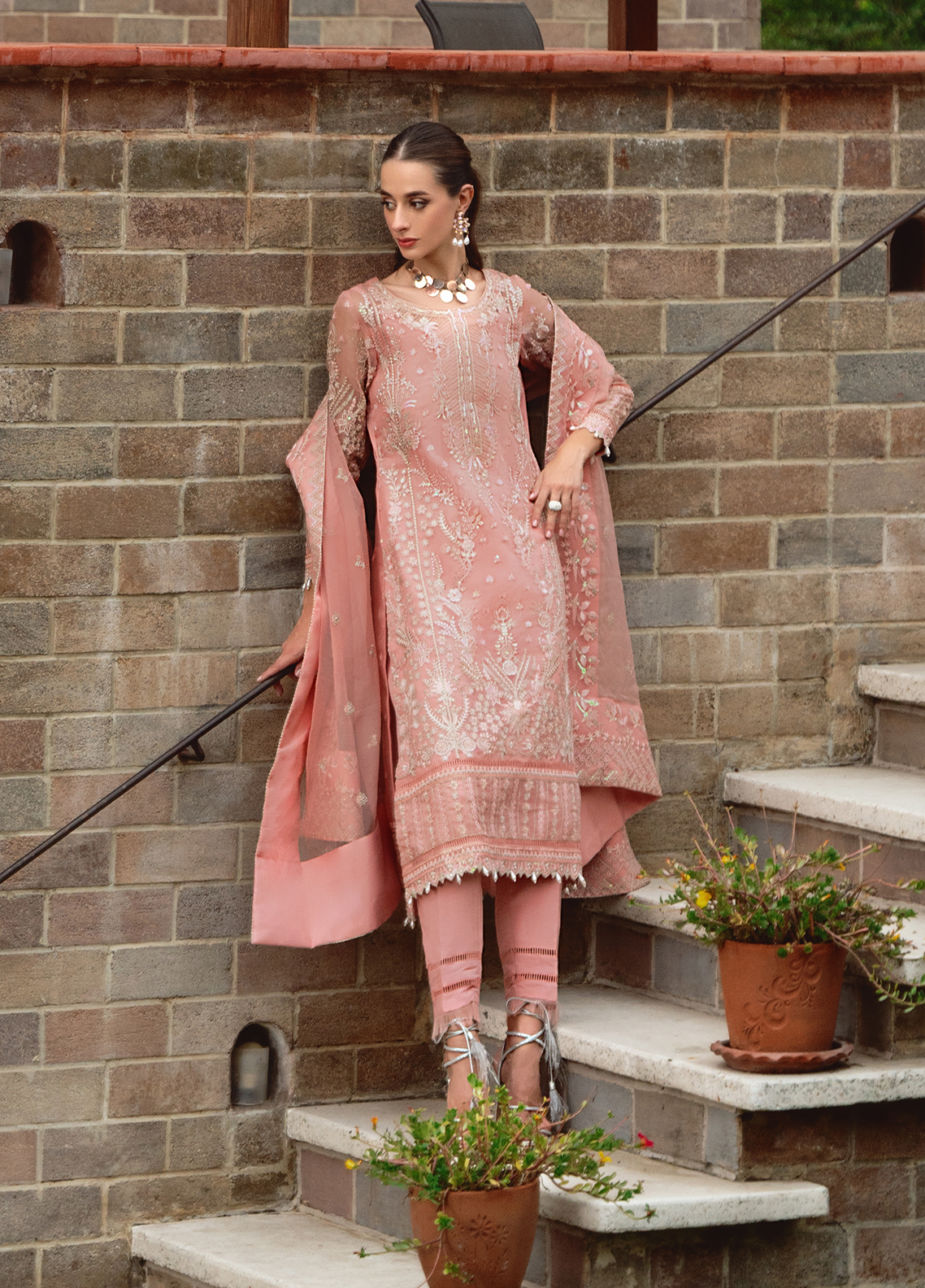 Gulaal Stitched 3 Piece Luxury Emb Pret Collection'2025-Cressida (GL-EP-2024-18)