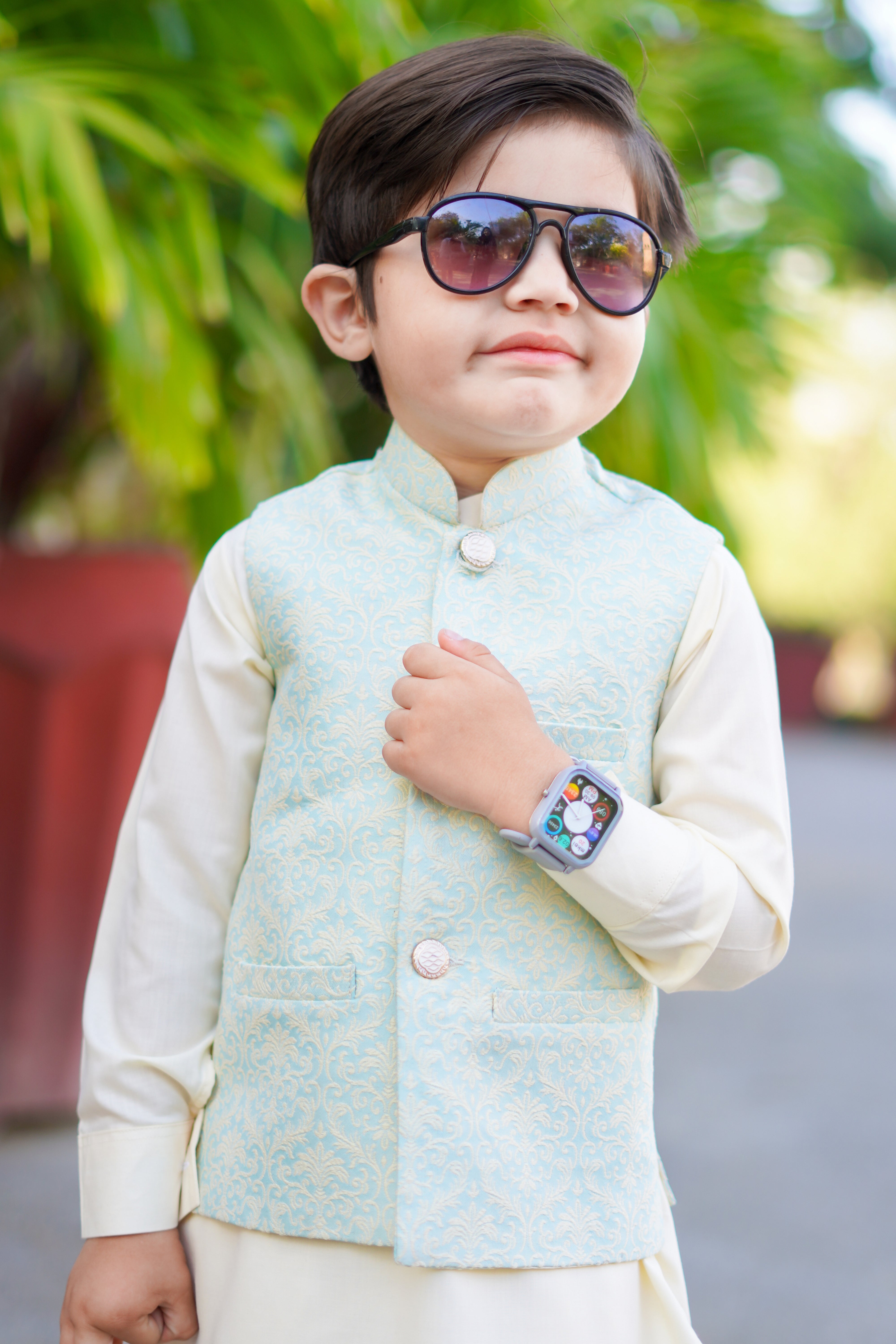 Hassanjee x Shomi