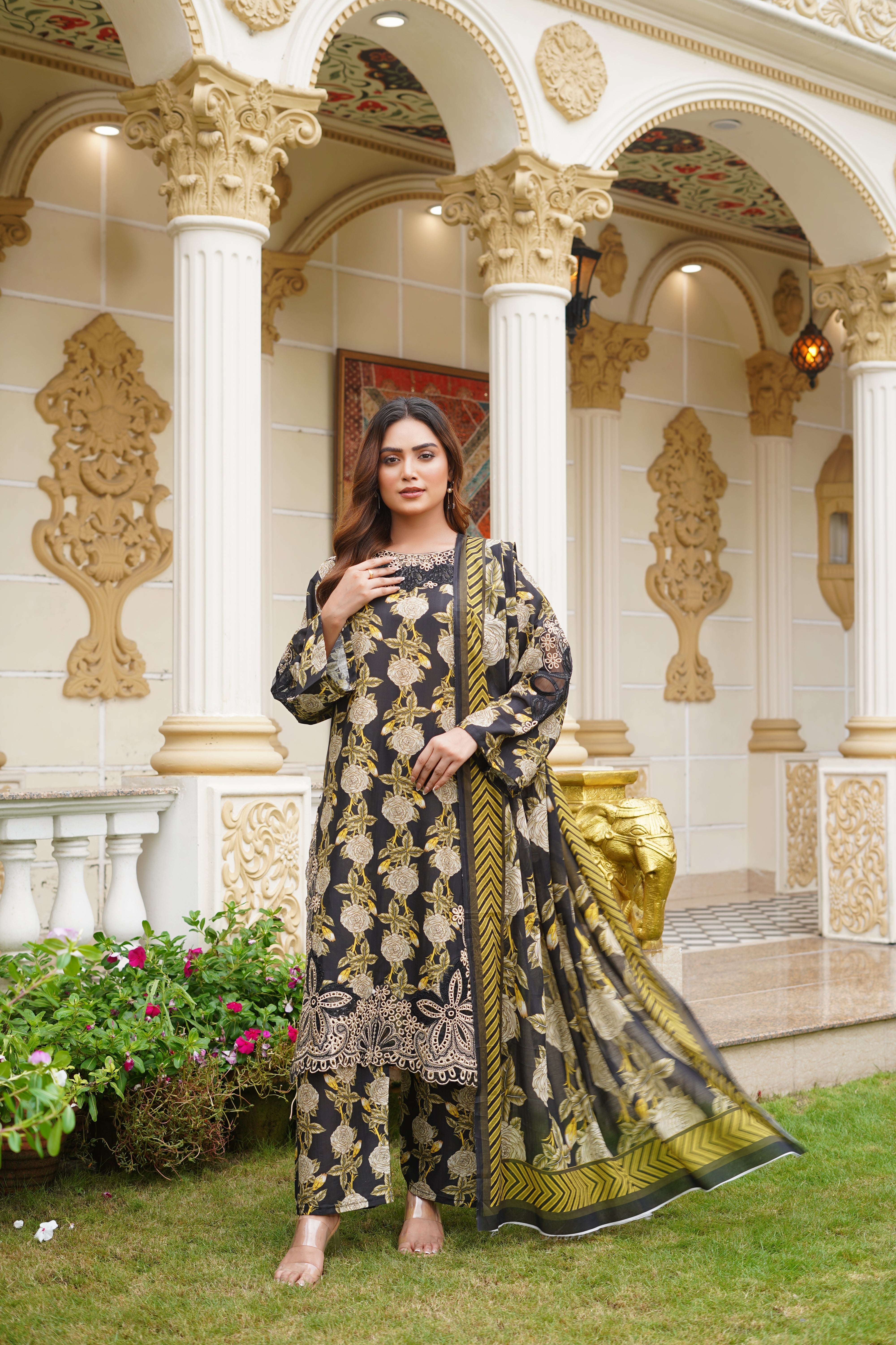 Rang E Gulposh Stitched 3 Piece Lawn Collection'2025-RNG-1210
