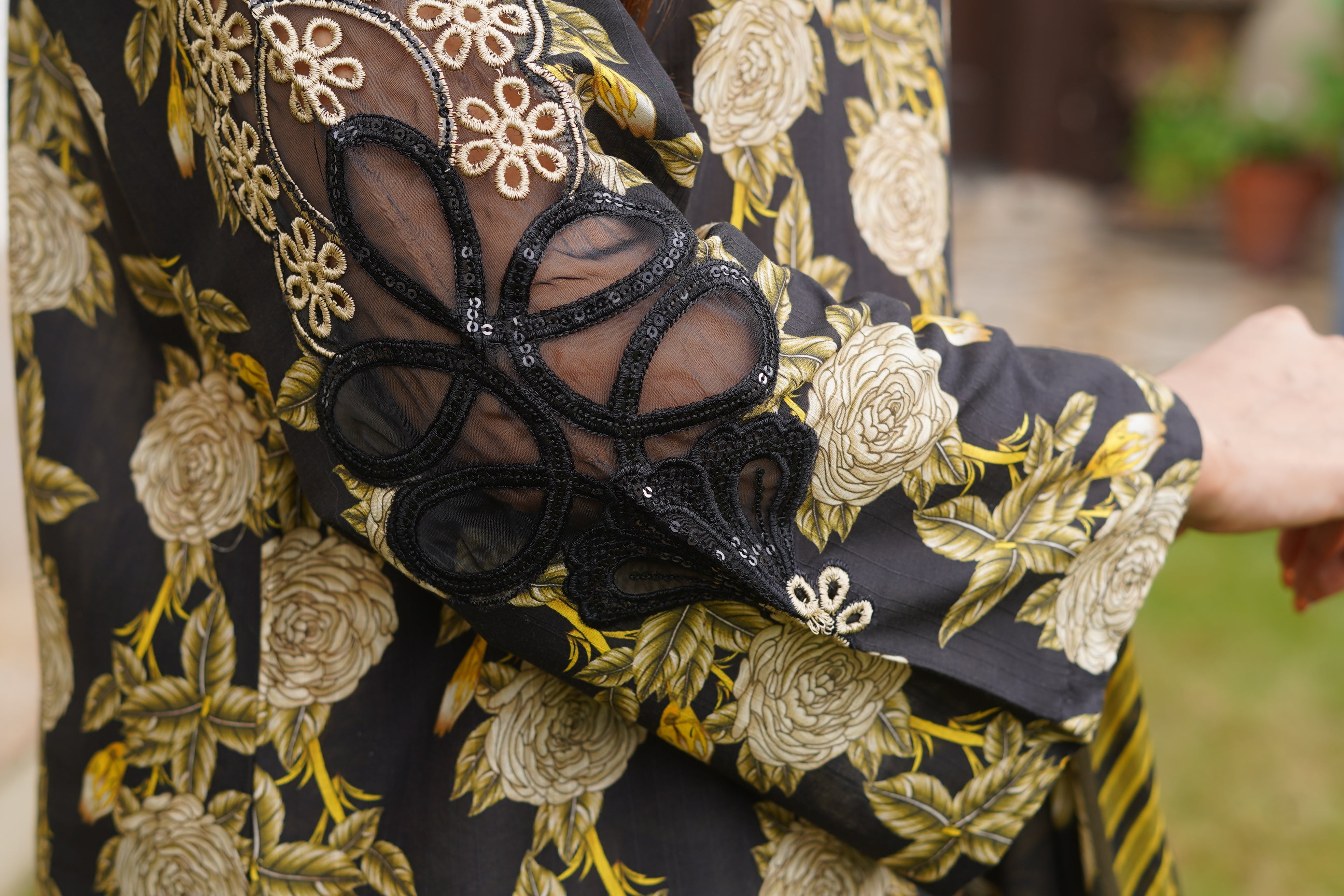 Rang E Gulposh Stitched 3 Piece Lawn Collection'2025-RNG-1210