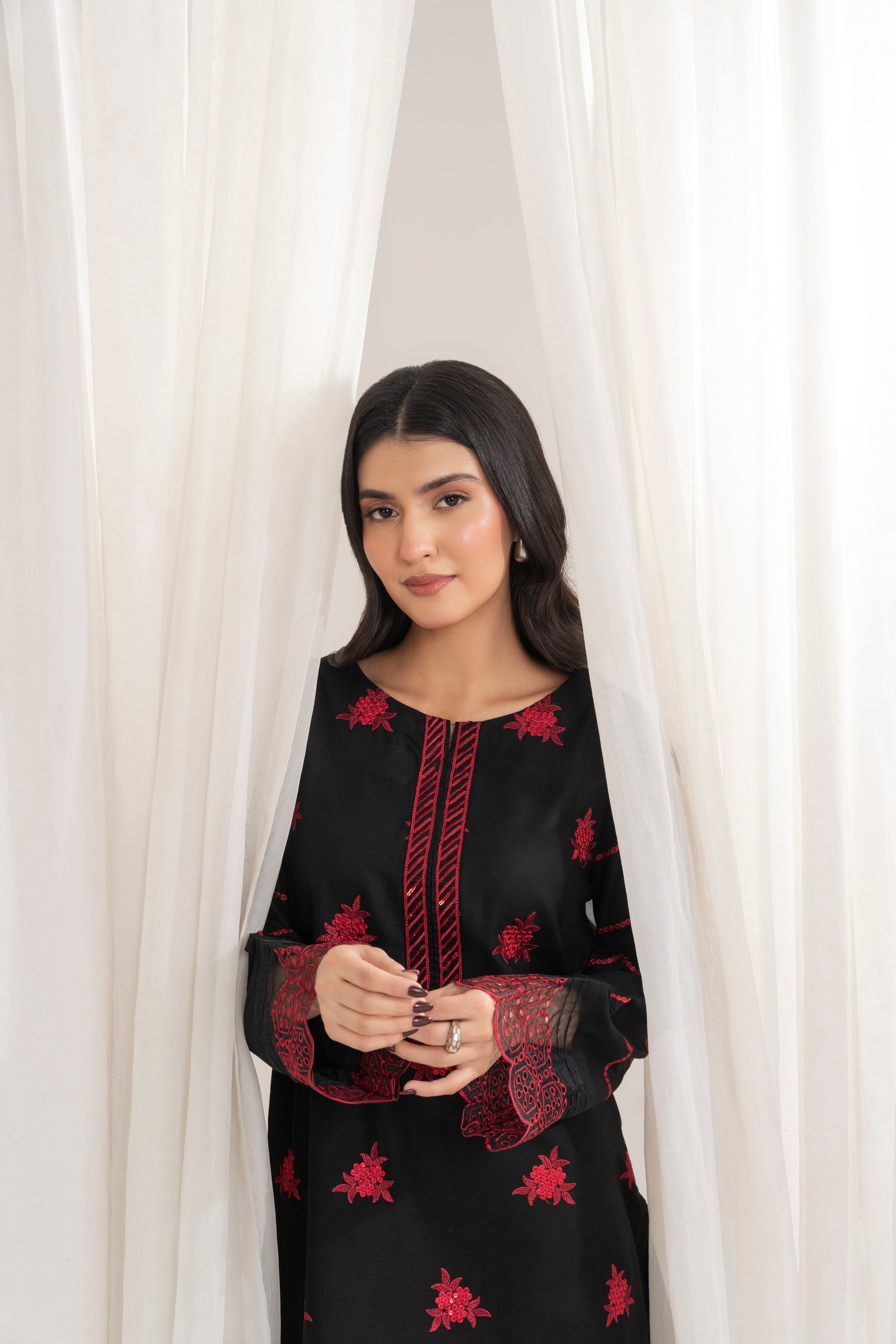 Zoya Zafar Stitched 2 Piece Cotton Collection'2025-Haseens Libas