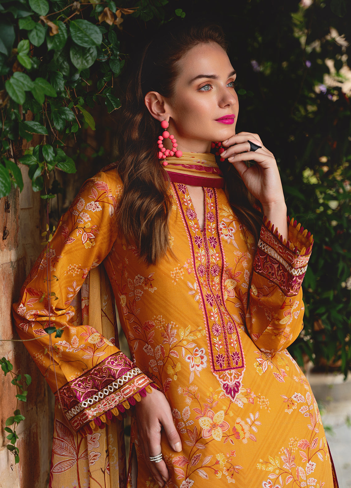 The Enchanted Garden By Gulaal Unstitched 3 Piece Luxury Lawn Collection'2025-FLORENCE (GL-L-24V2-02)